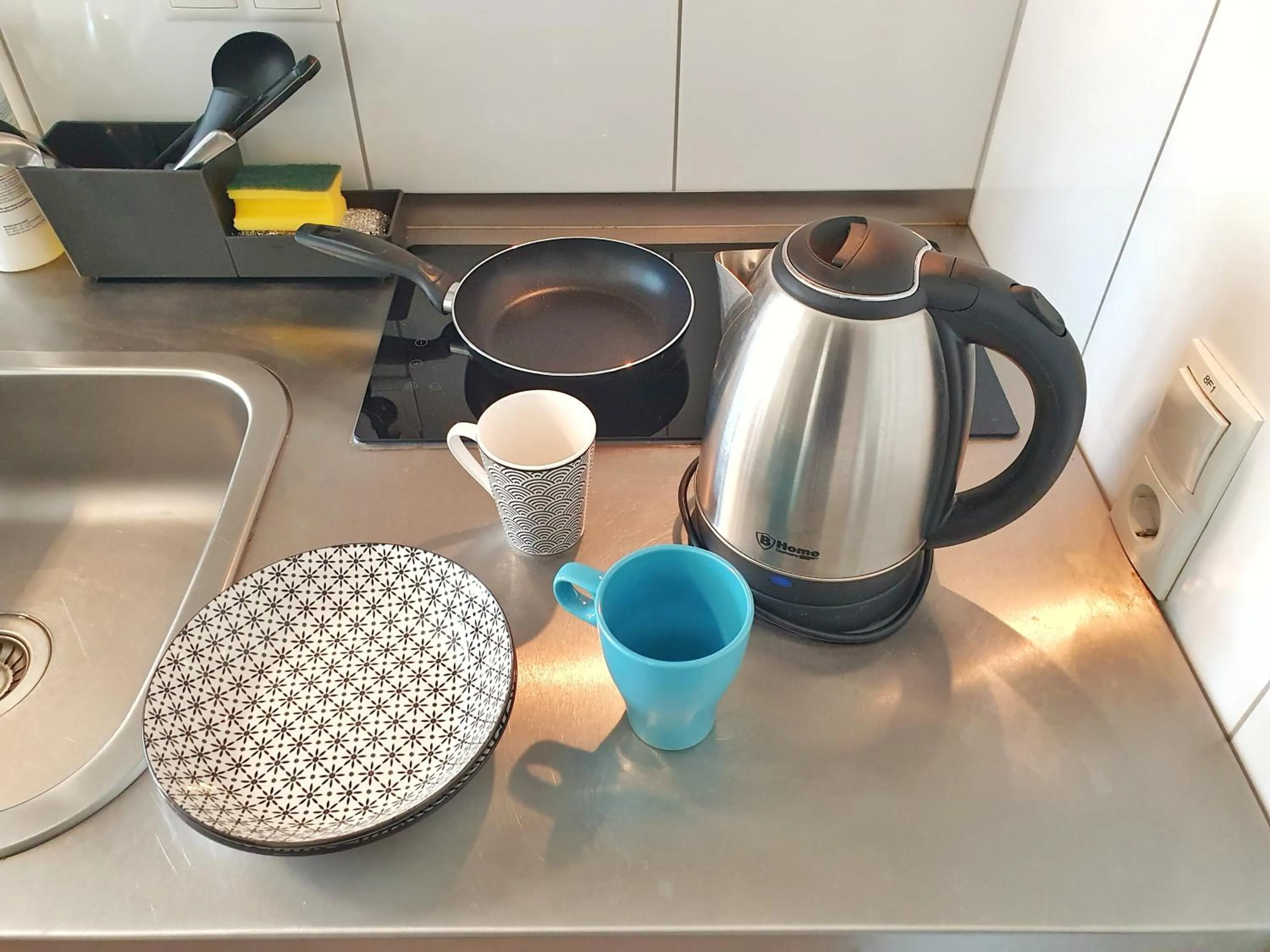 Kitchen or kitchenette in Aparthotel Jonas