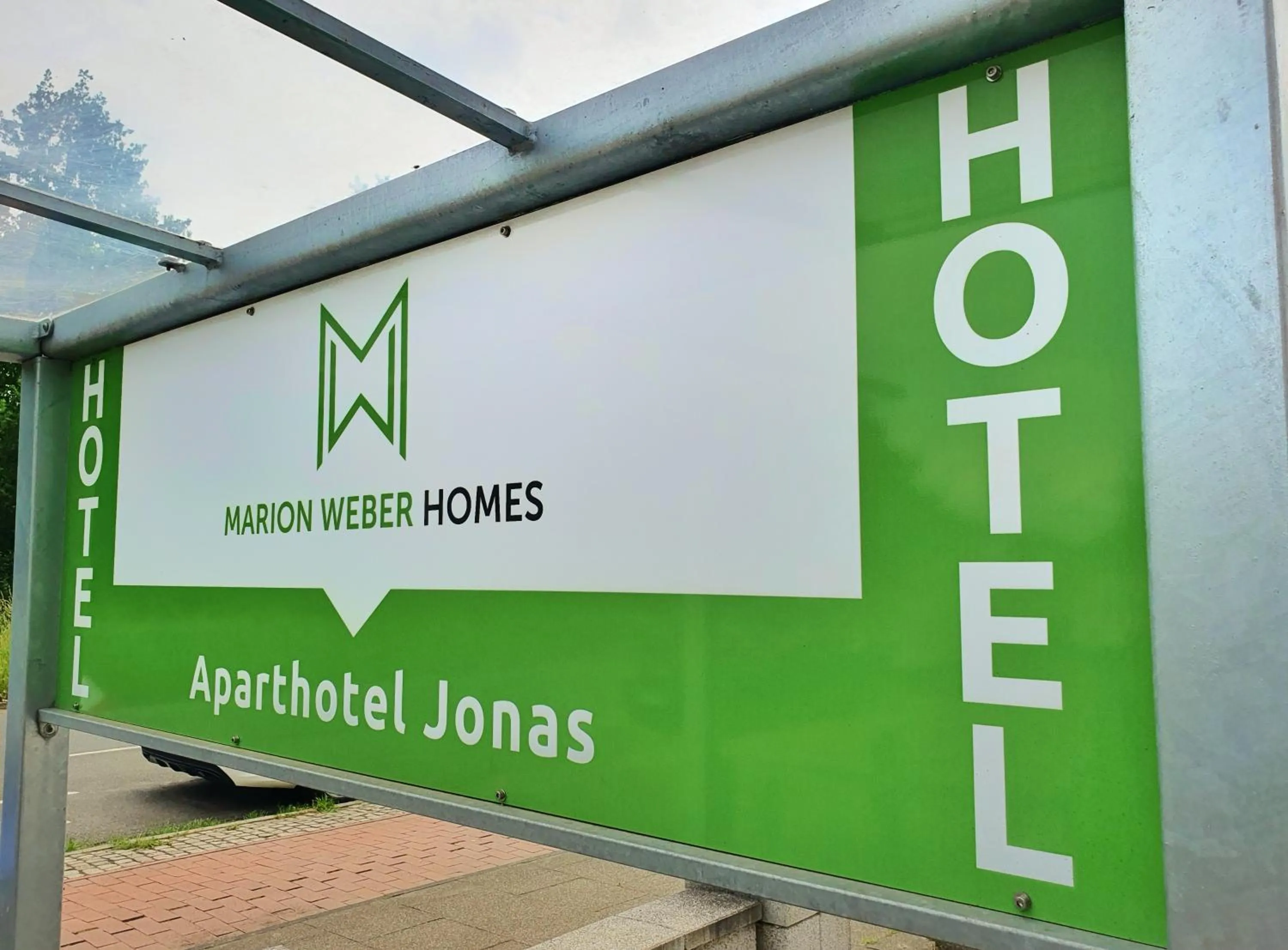 Facade/entrance in Aparthotel Jonas