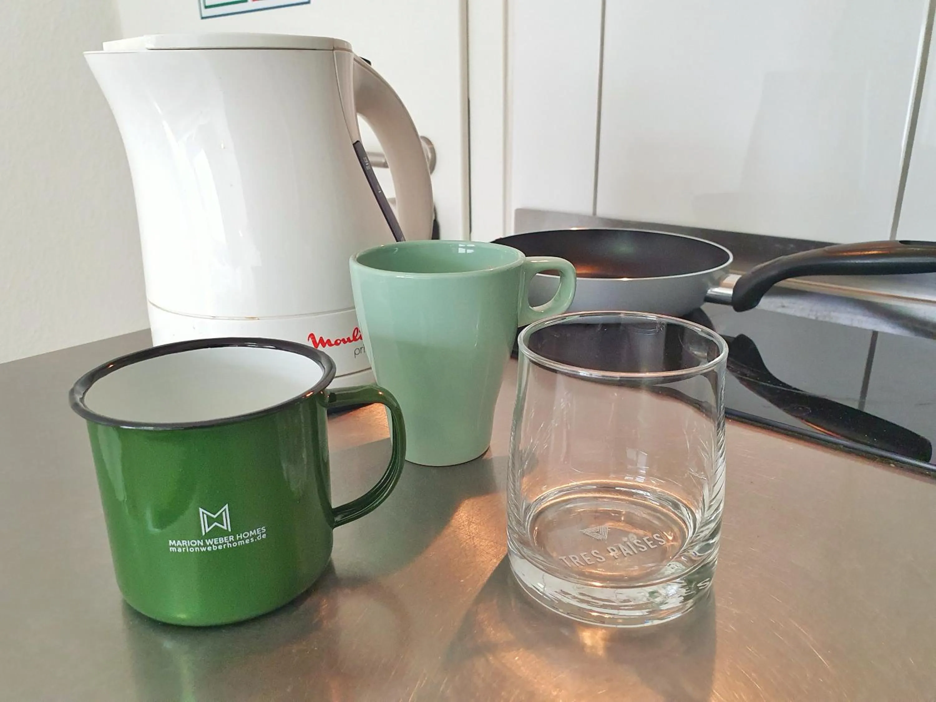 Kitchen or kitchenette in Aparthotel Jonas