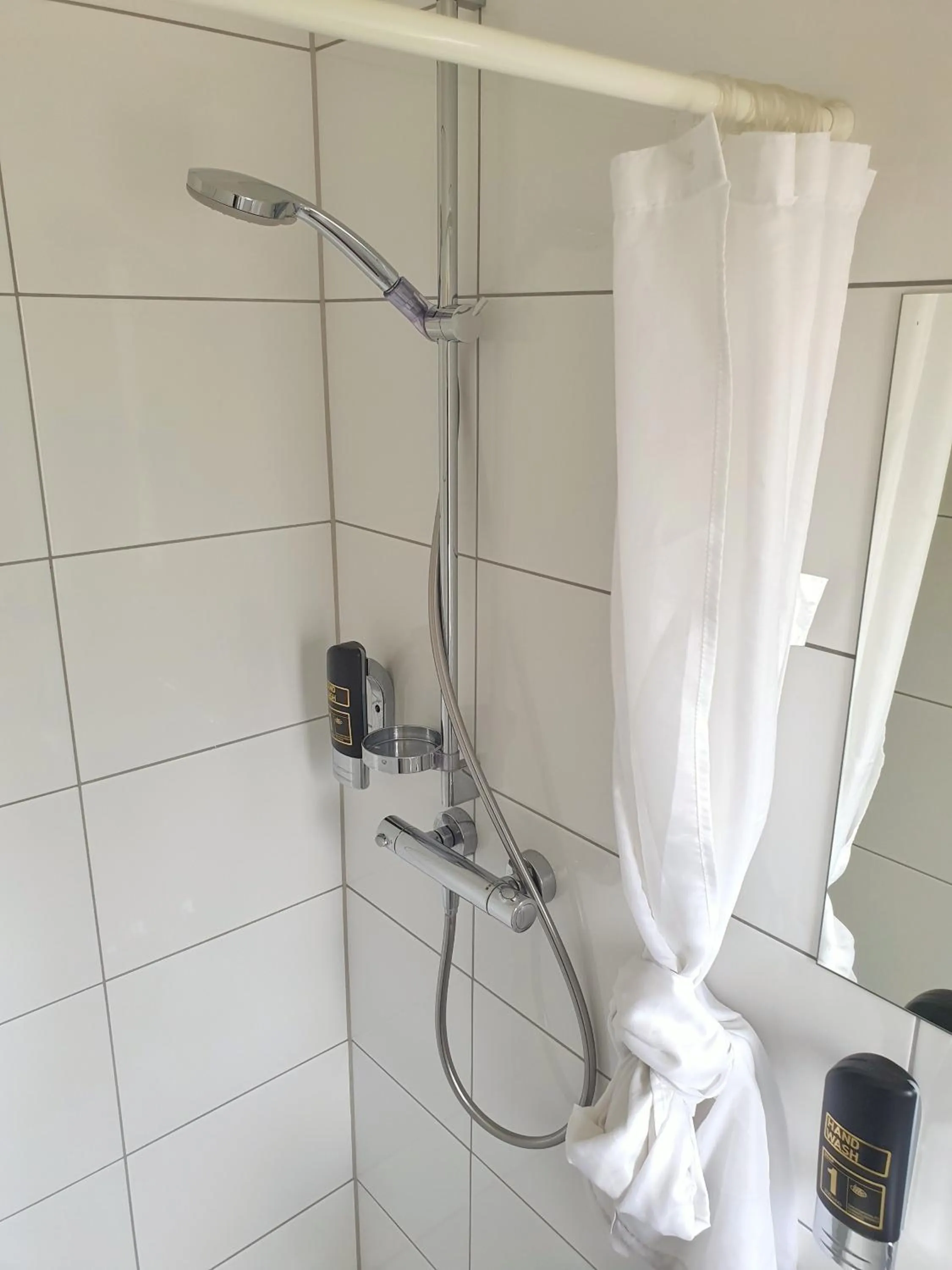 Shower in Aparthotel Jonas