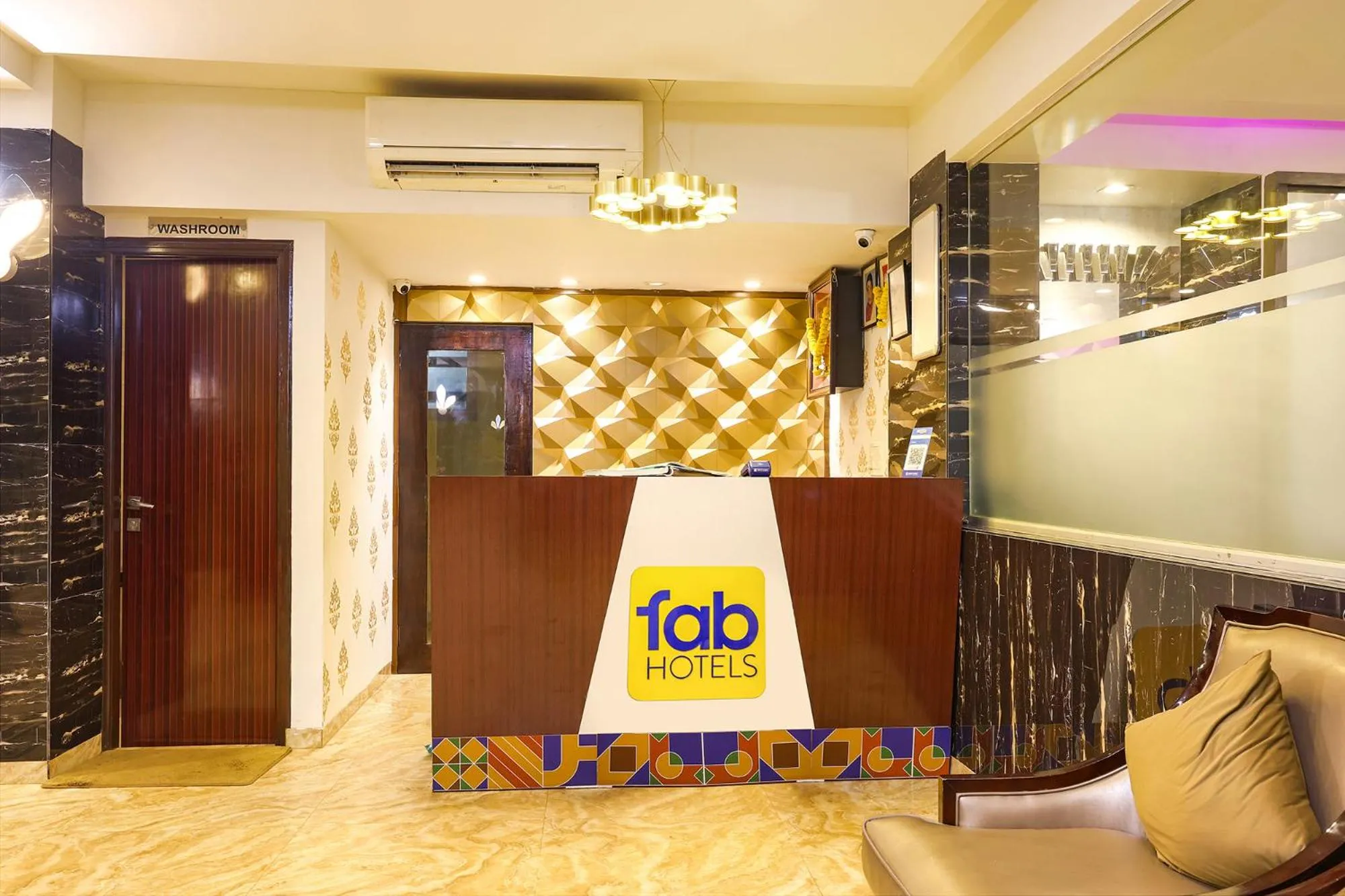 Lobby or reception in Fabhotel Prime Sarala Crown - 500M From Calangute Beach