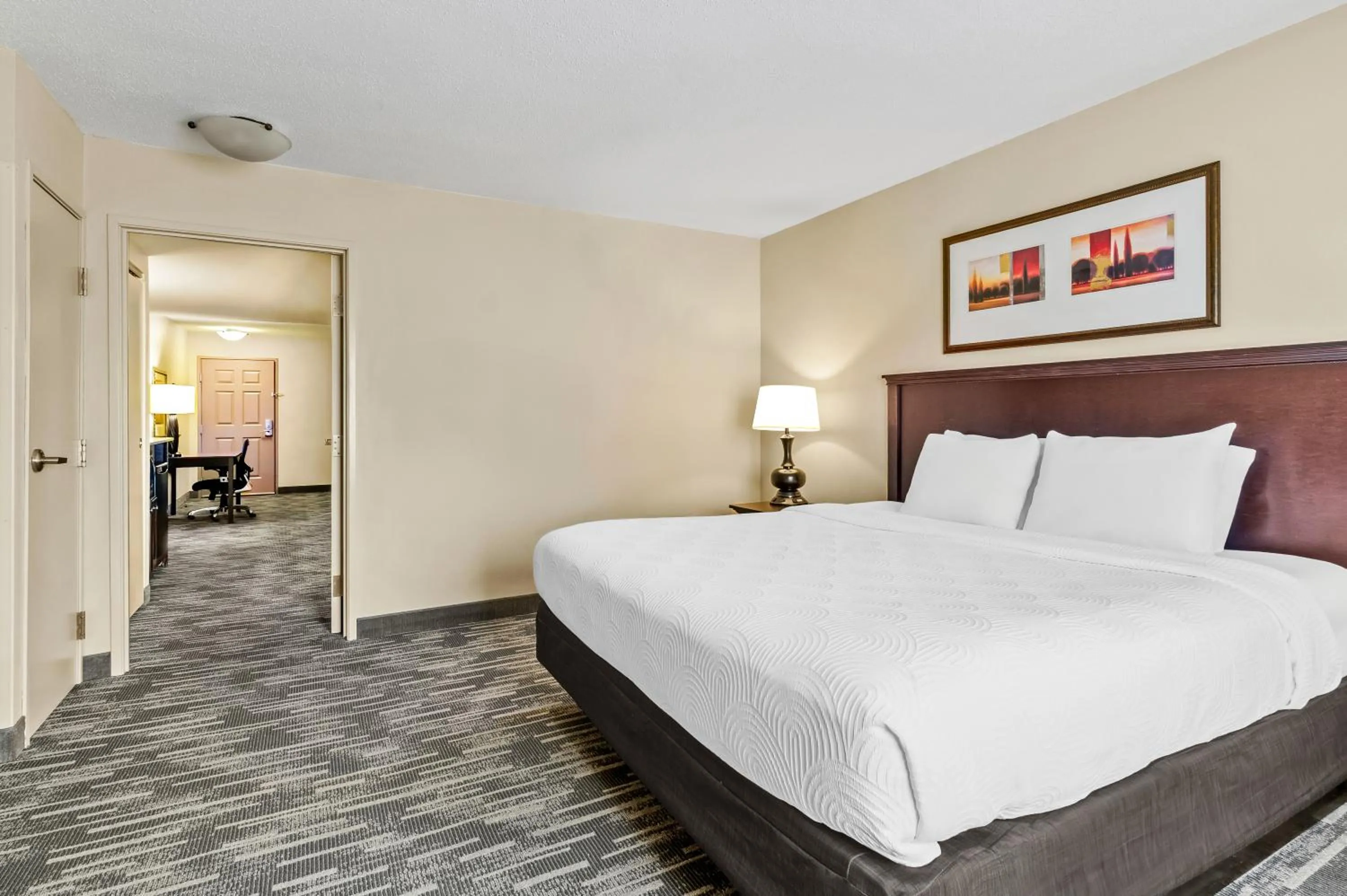 Bedroom, Bed in Country Inn & Suites by Radisson, Princeton, WV