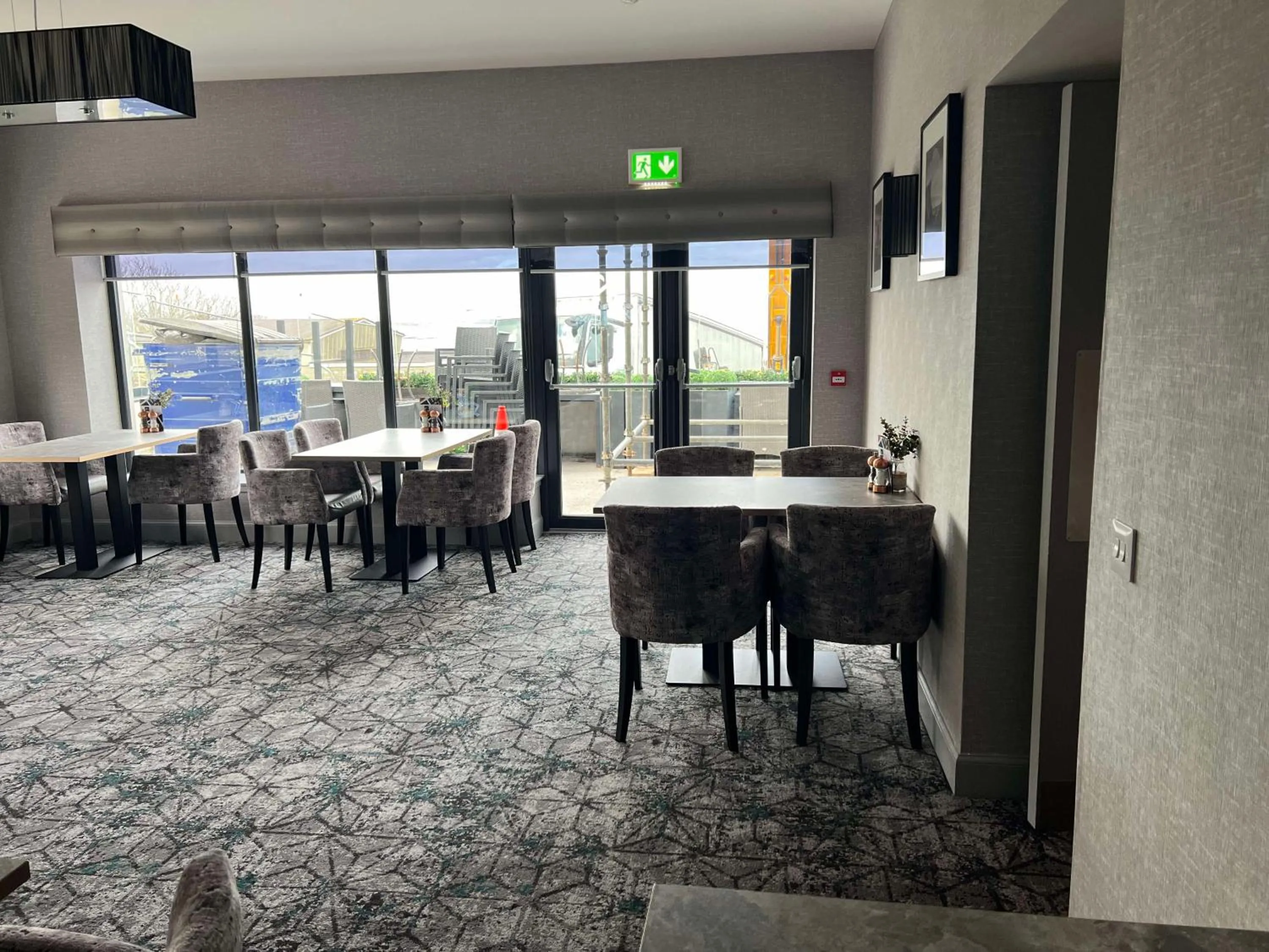 The Knowes Hotel & Restaurant