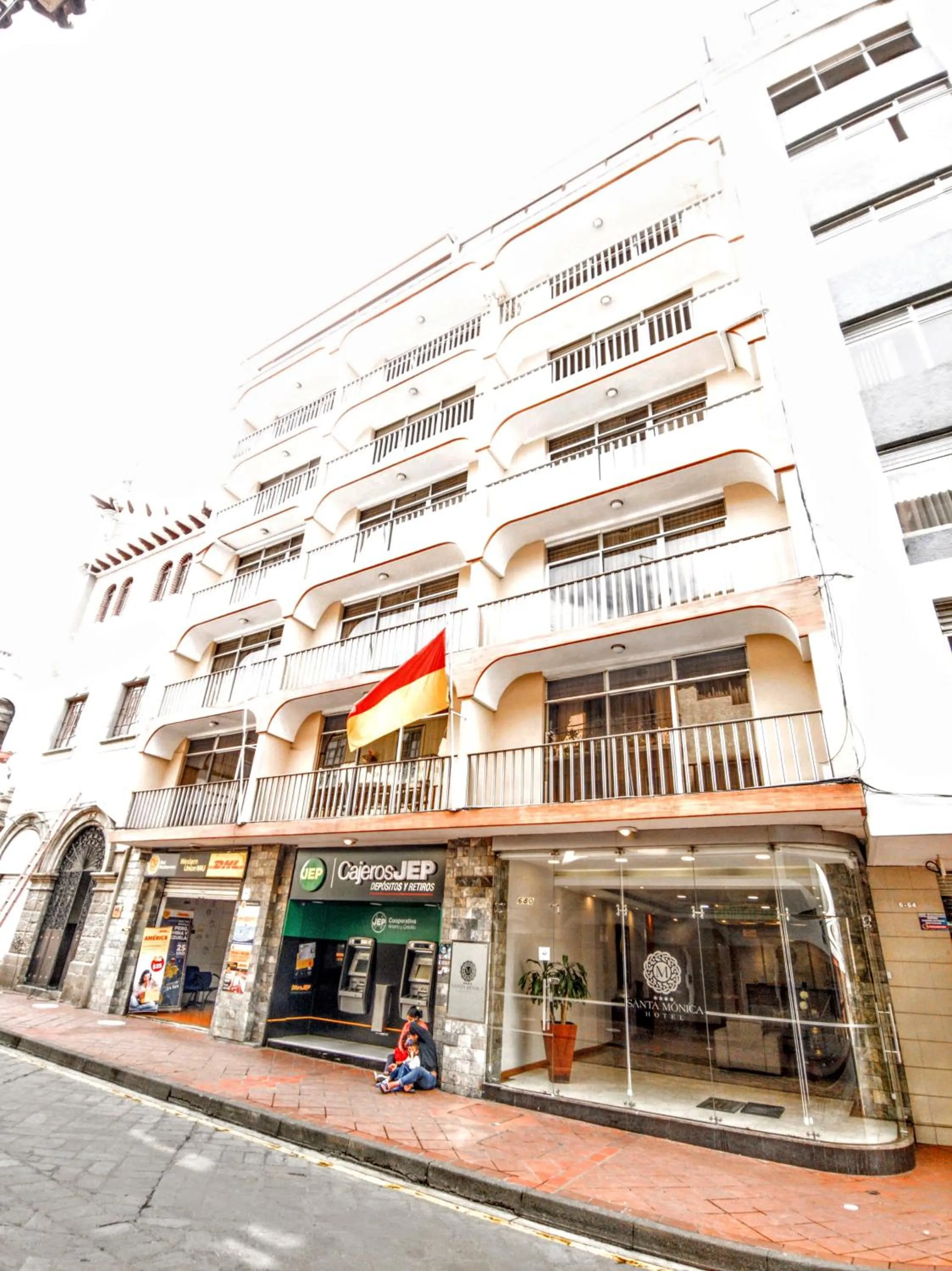 Facade/entrance in Hotel Santa Monica