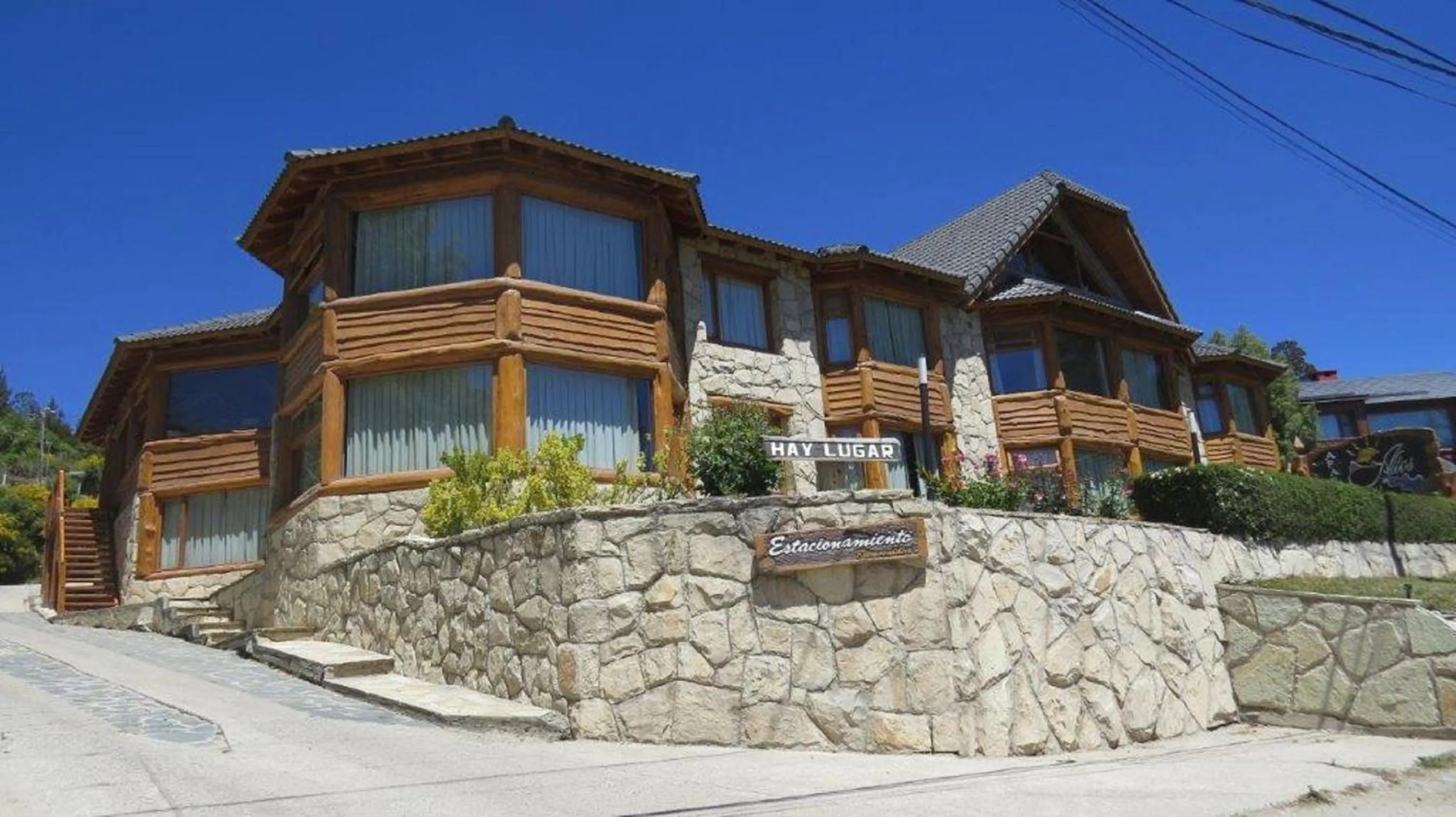 Property building in Apart Altos Del Nahuel