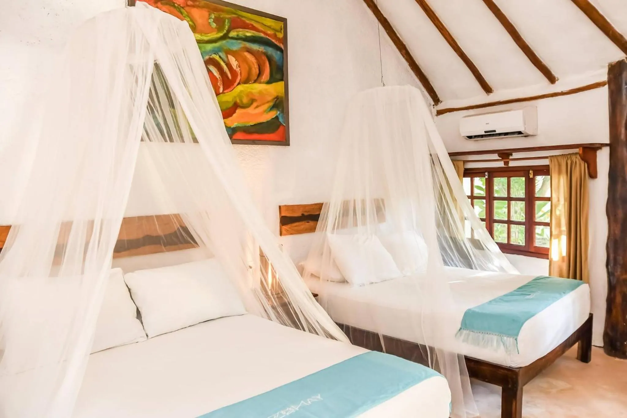 Photo of the whole room, Bed in Zomay Beachfront Holbox