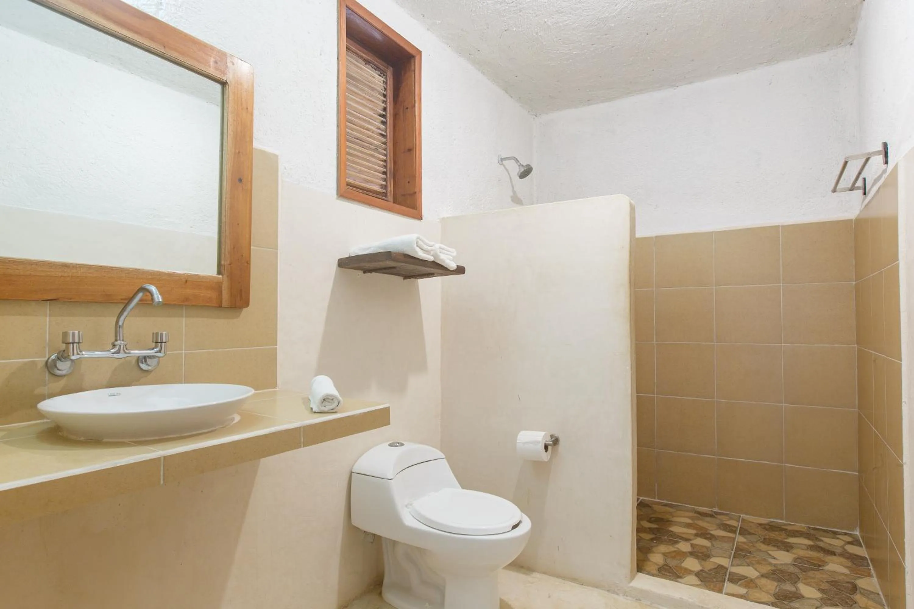 Bathroom in Zomay Beachfront Holbox