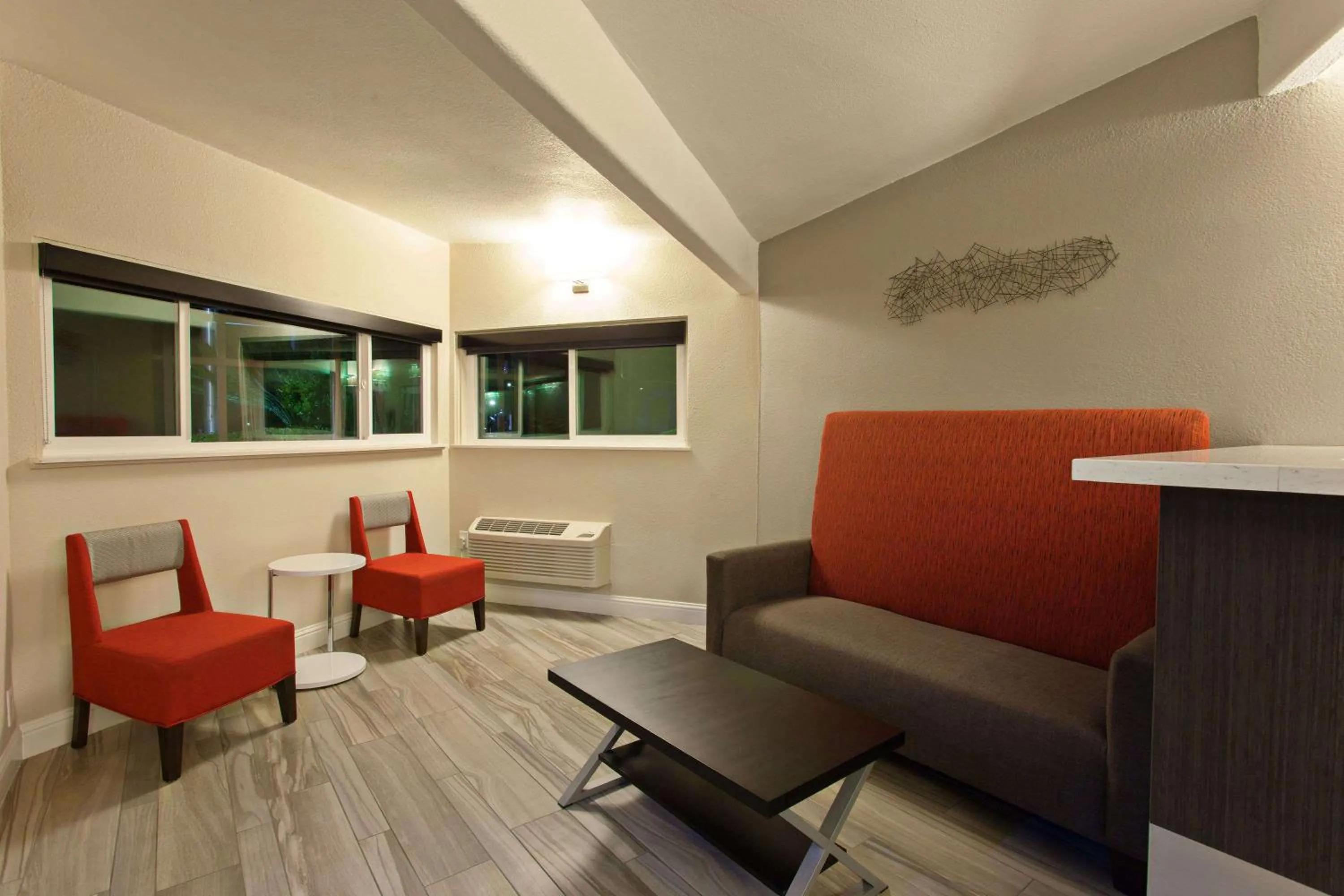 Lobby or reception in Days Inn by Wyndham Chowchilla Gateway to Yosemite