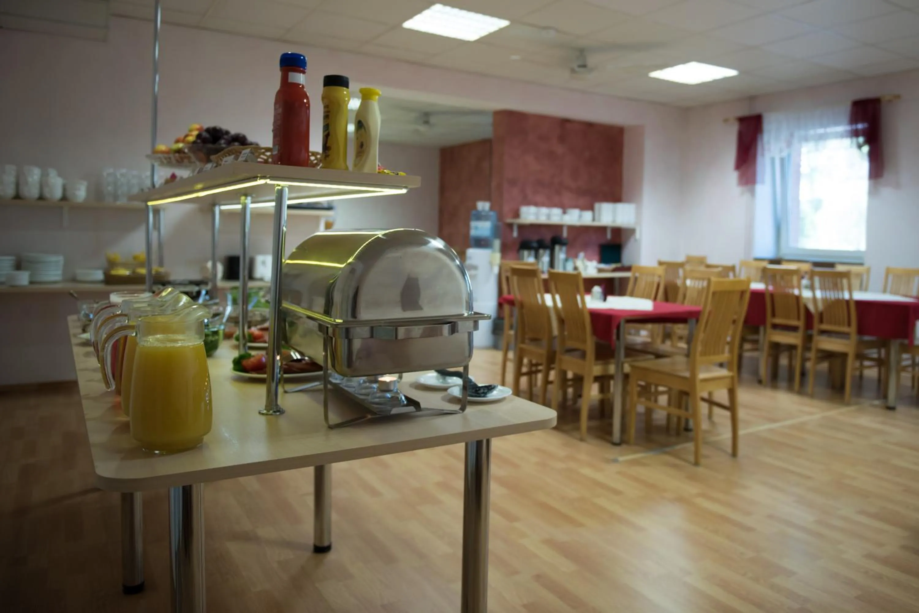 Food and drinks in Aleksandri Hotel