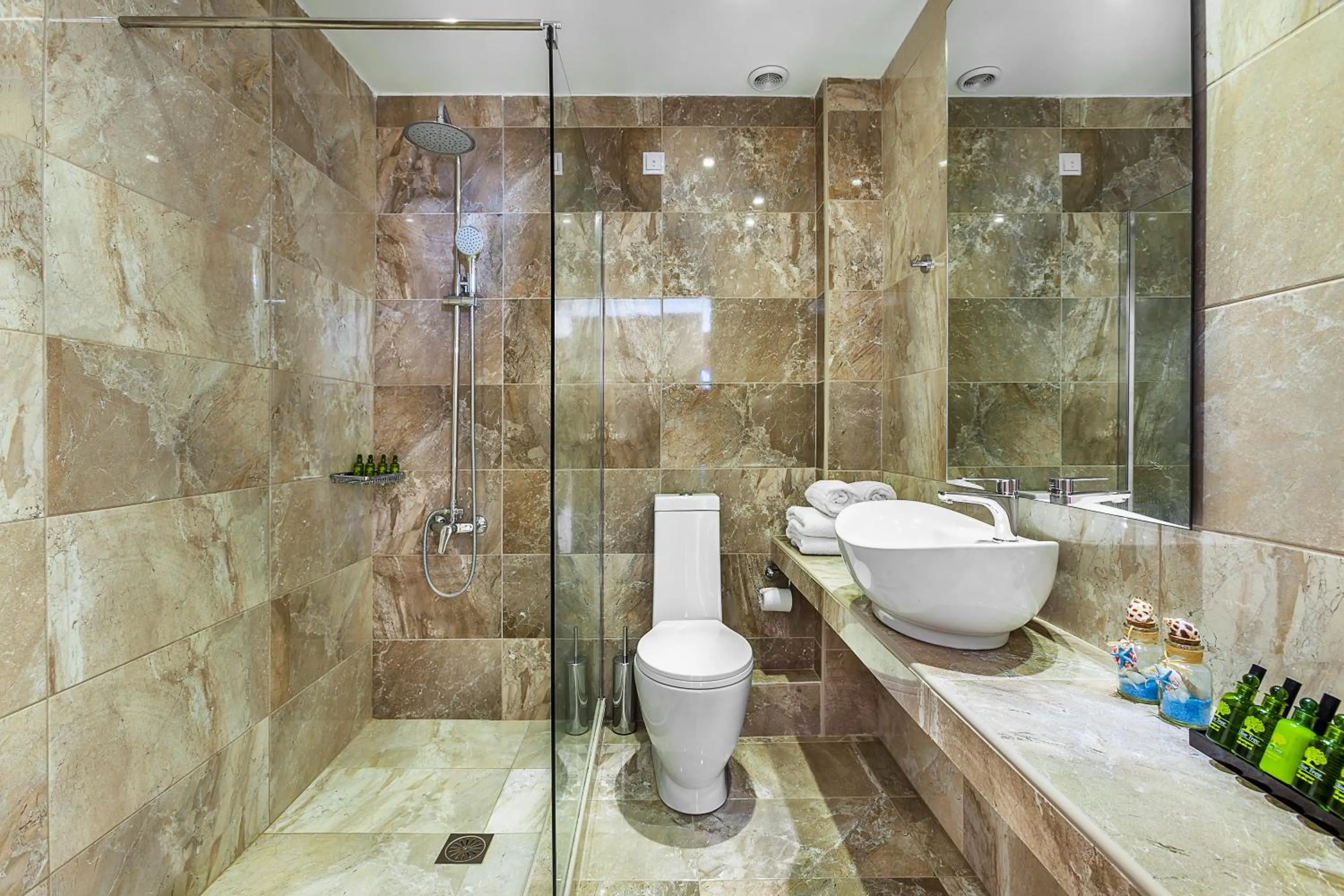 Bathroom in Belohorizonte Fine Accommodation