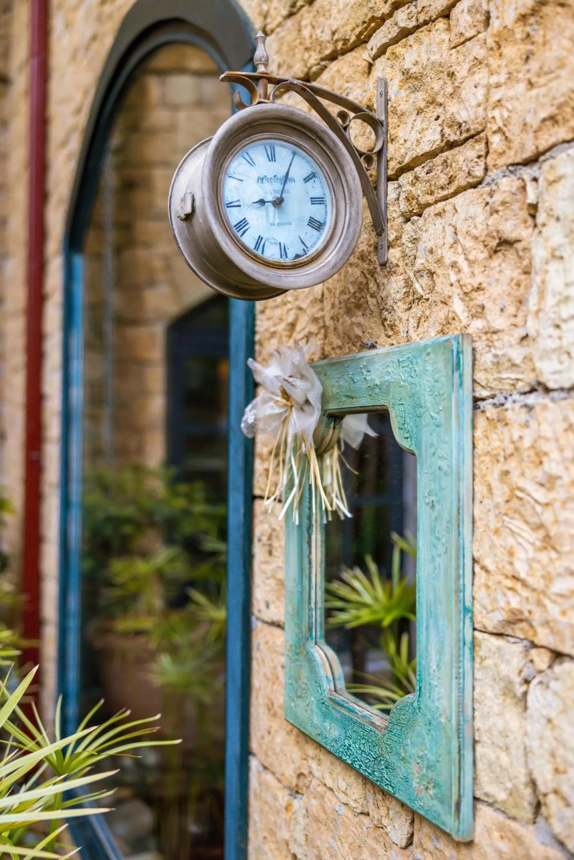 Decorative detail in Çetmihan Hotel