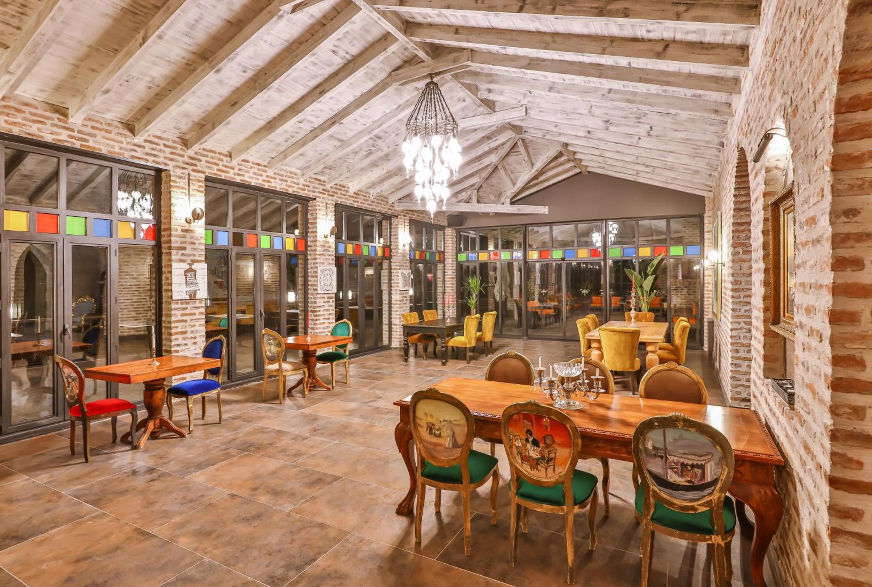 Restaurant/places to eat in Çetmihan Hotel