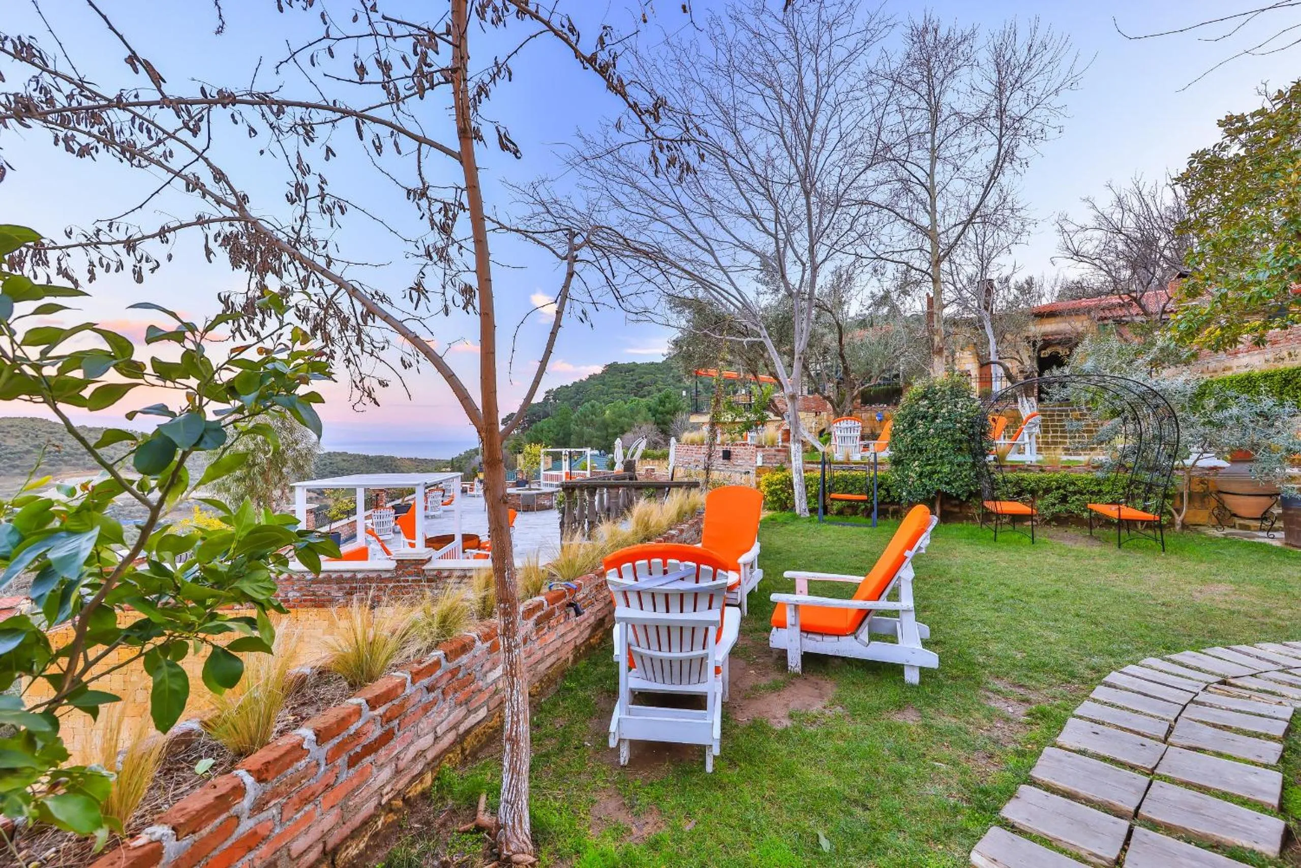 Garden in Çetmihan Hotel