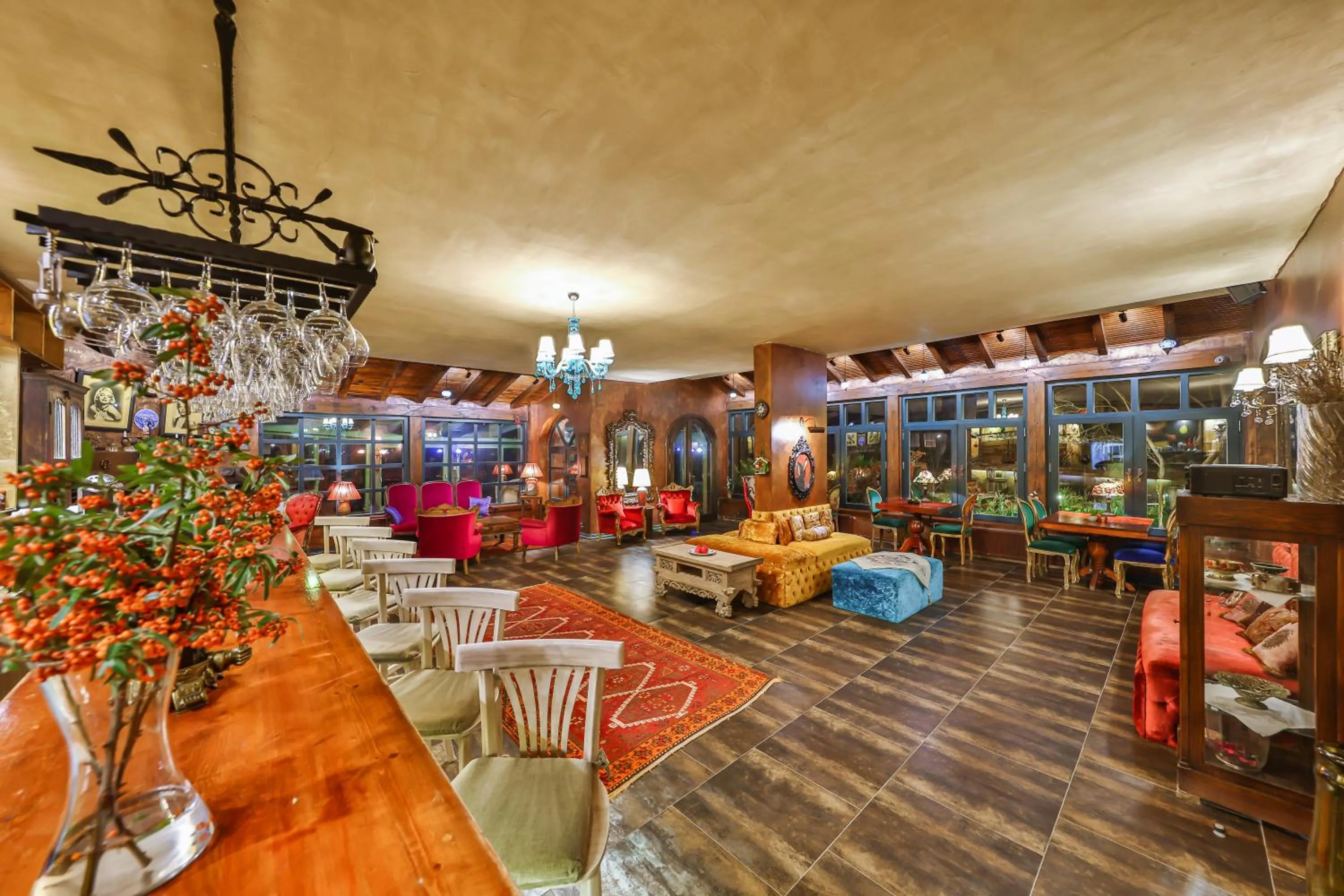 Restaurant/places to eat in Çetmihan Hotel