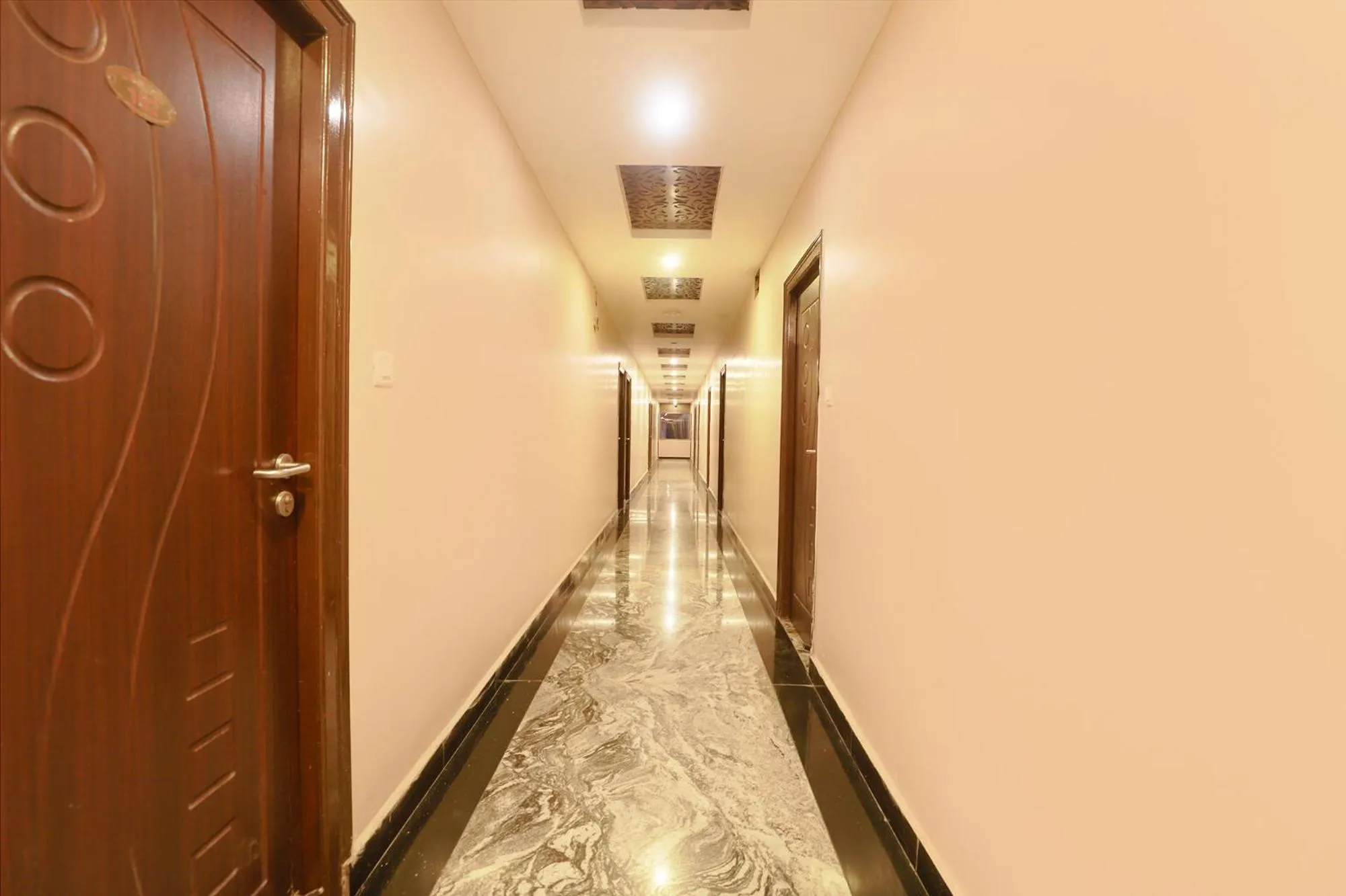 Lobby or reception in FabHotel NK Courtyard - Nr Guindy Industrial Estate