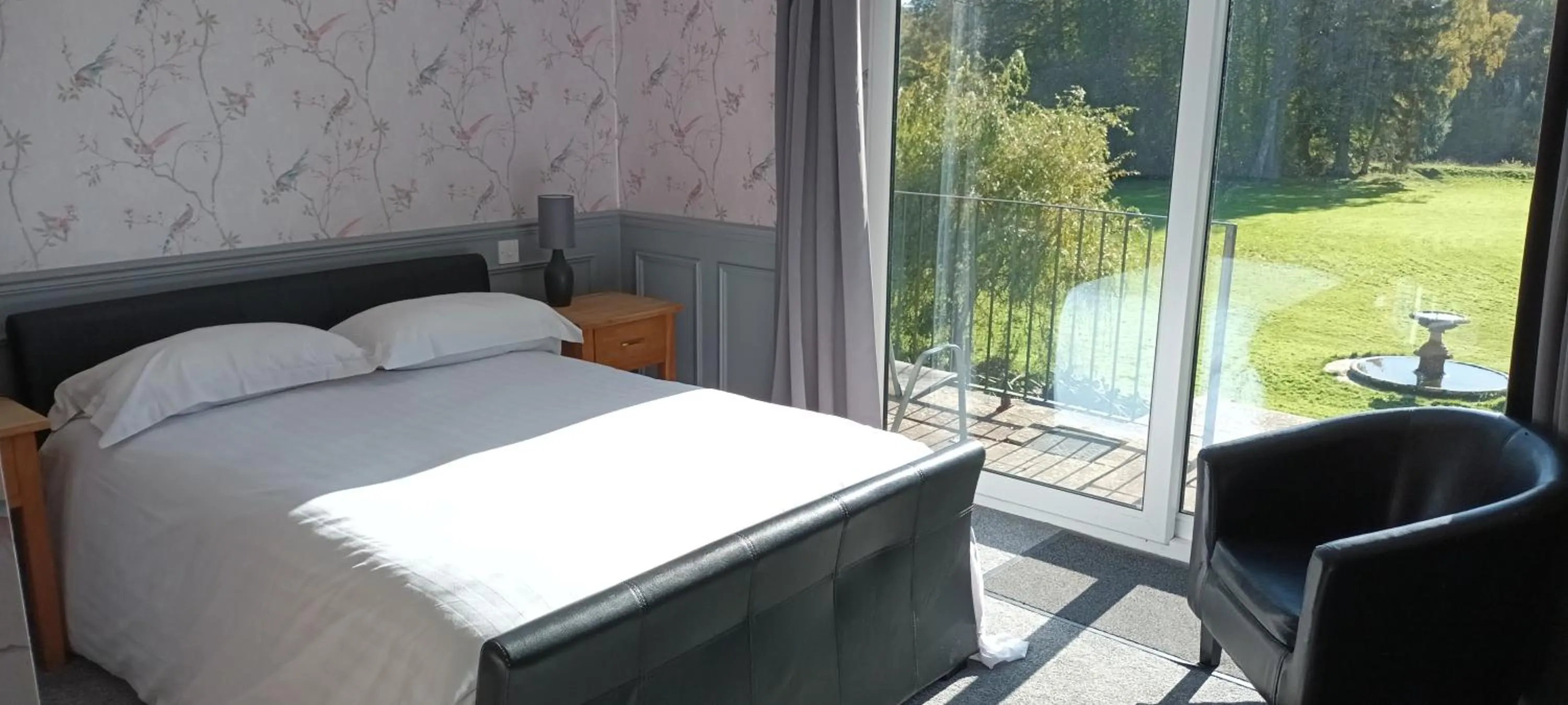 Bedroom, Bed in Riverdale Hall Hotel & Leisure