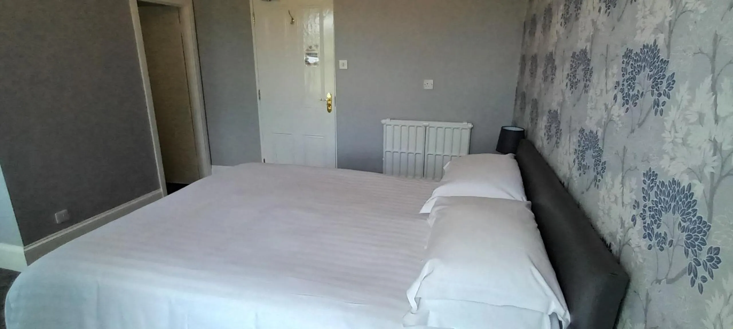 Bedroom, Bed in Riverdale Hall Hotel & Leisure