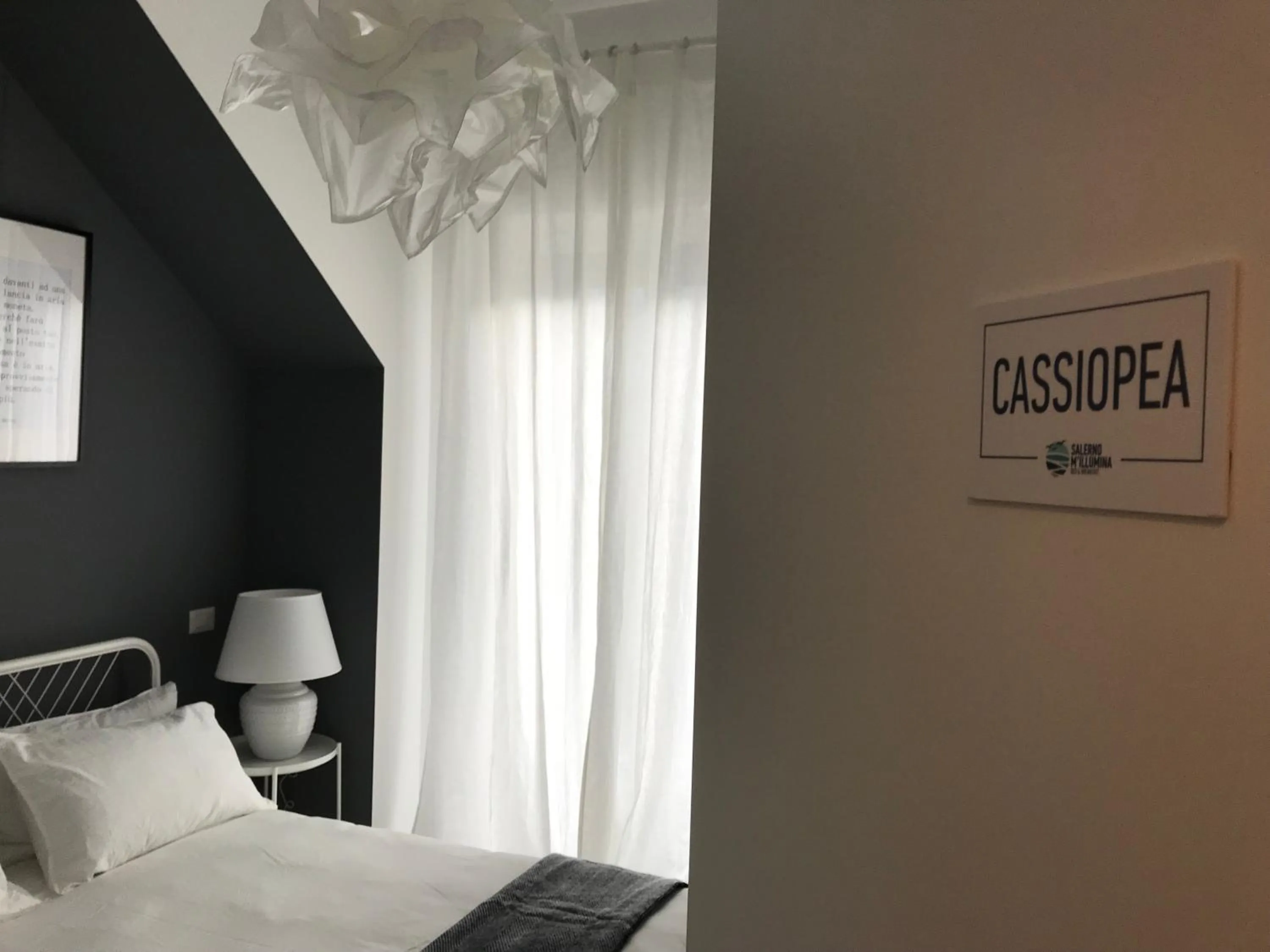 Bed in Salerno M'illumina