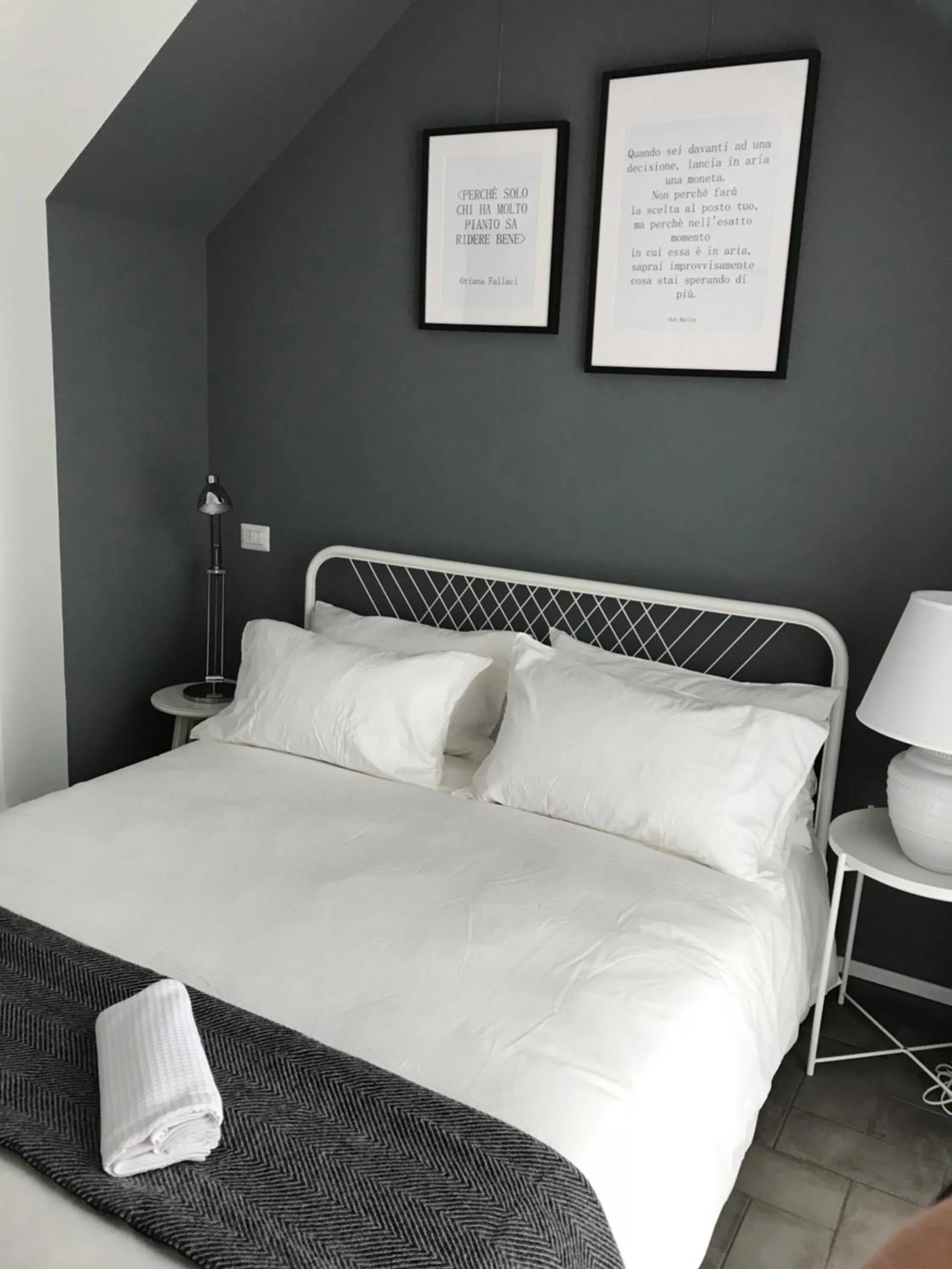 Bed in Salerno M'illumina