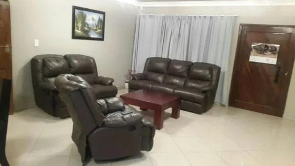Property building in Elilo Bed and breakfast