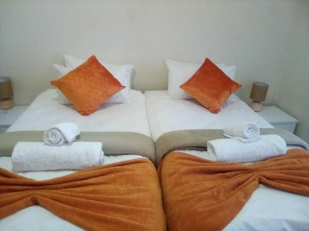 Bed in Elilo Bed and breakfast