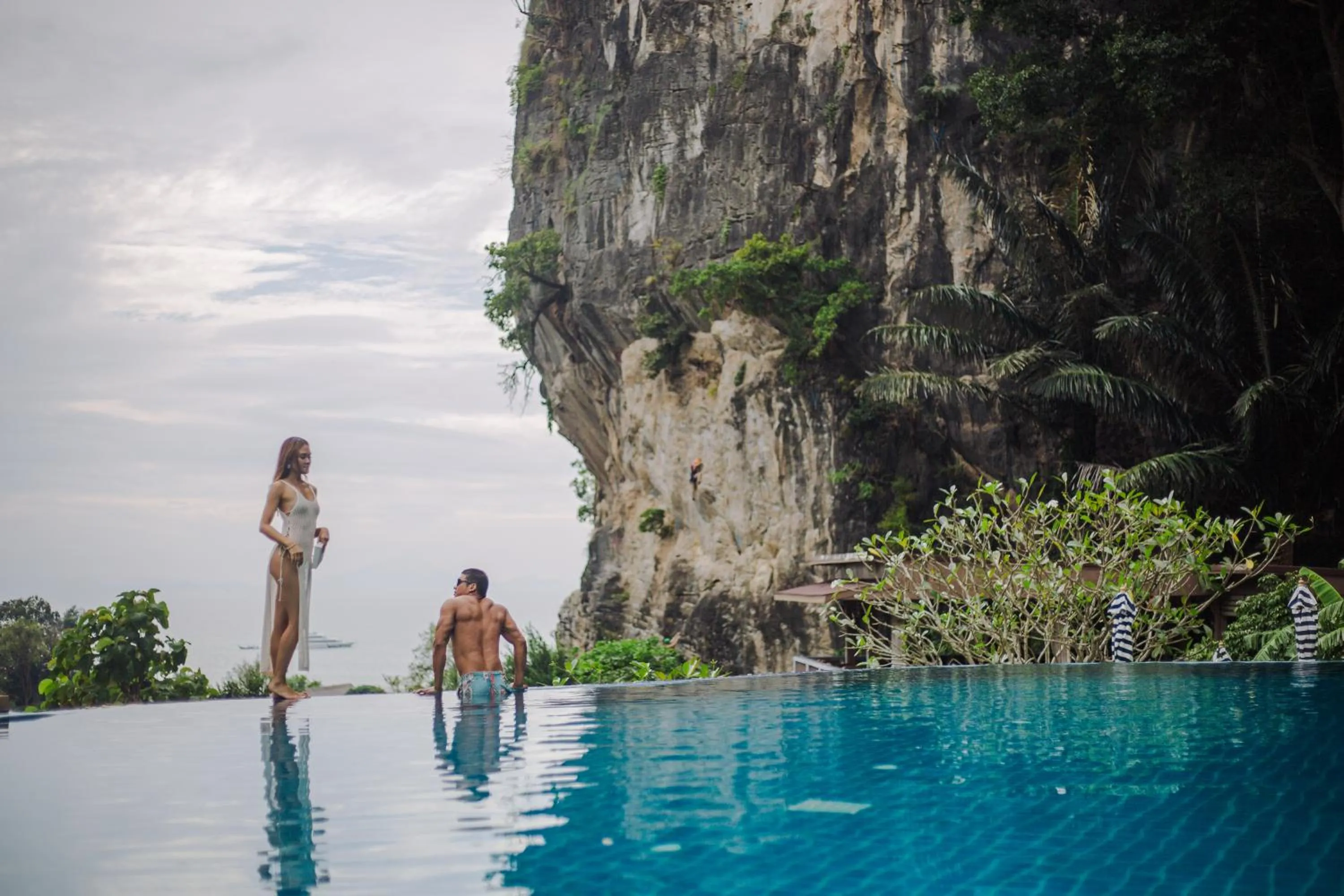 Mountain view in Railay Phutawan Resort
