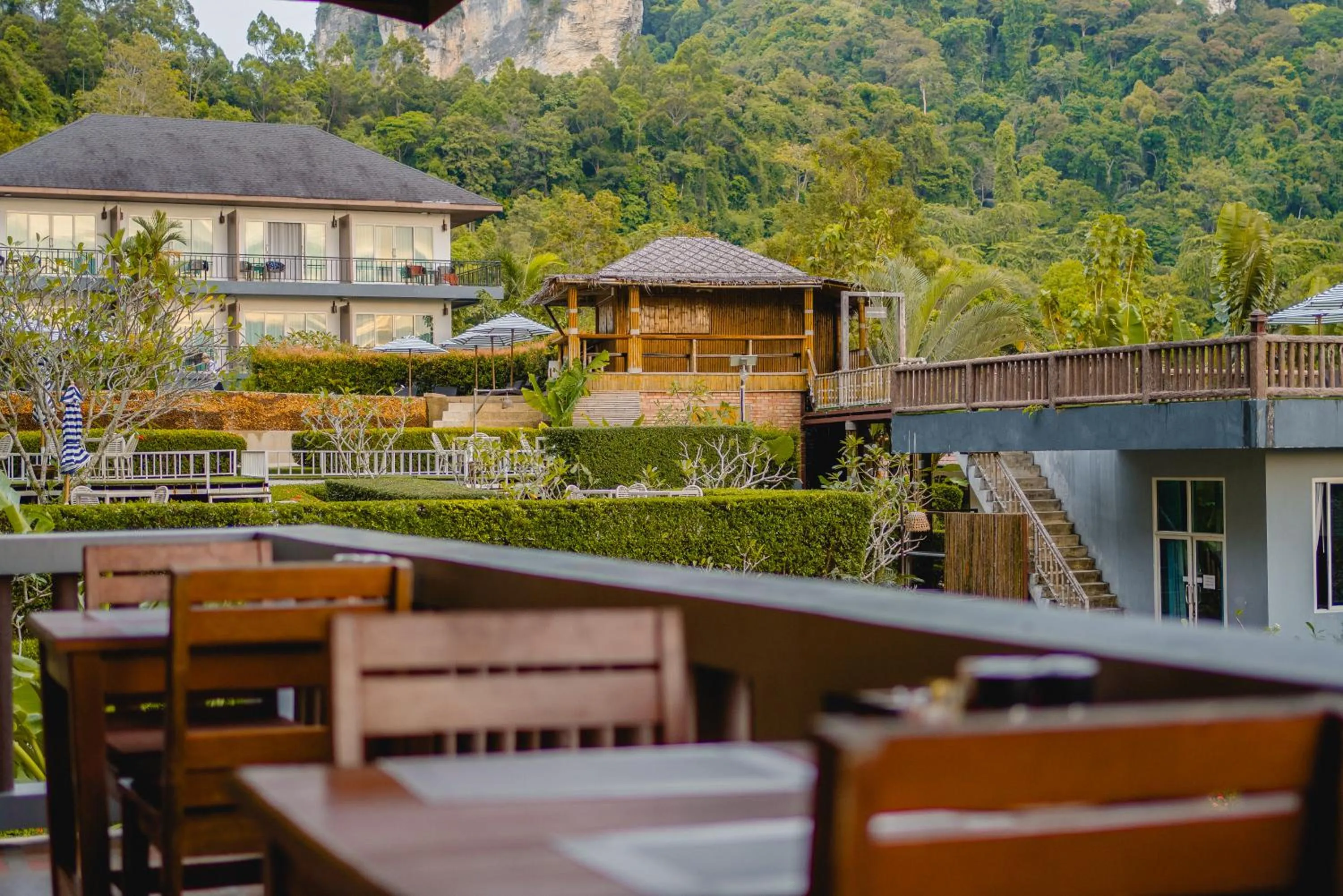 Property building in Railay Phutawan Resort