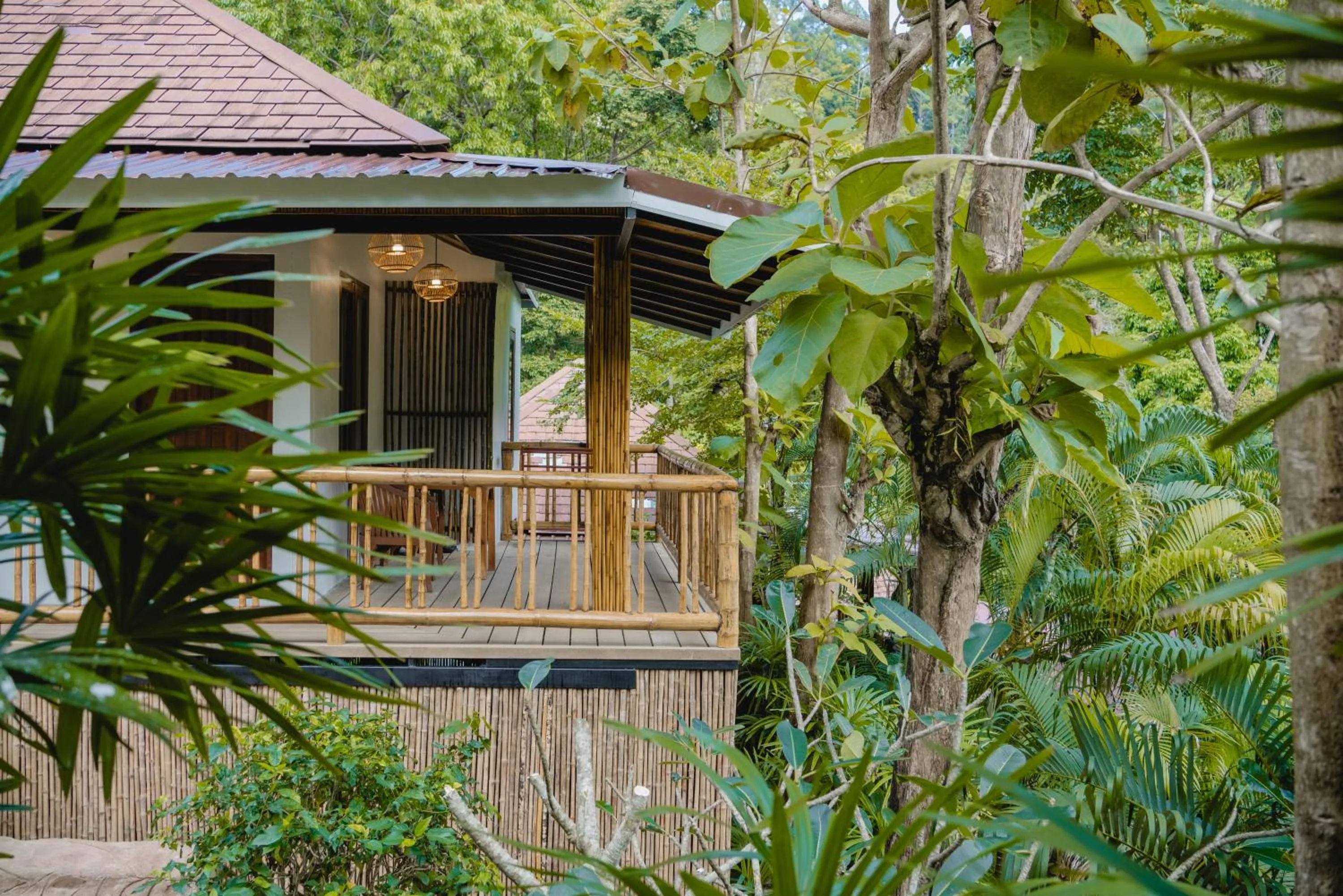 Property building in Railay Phutawan Resort