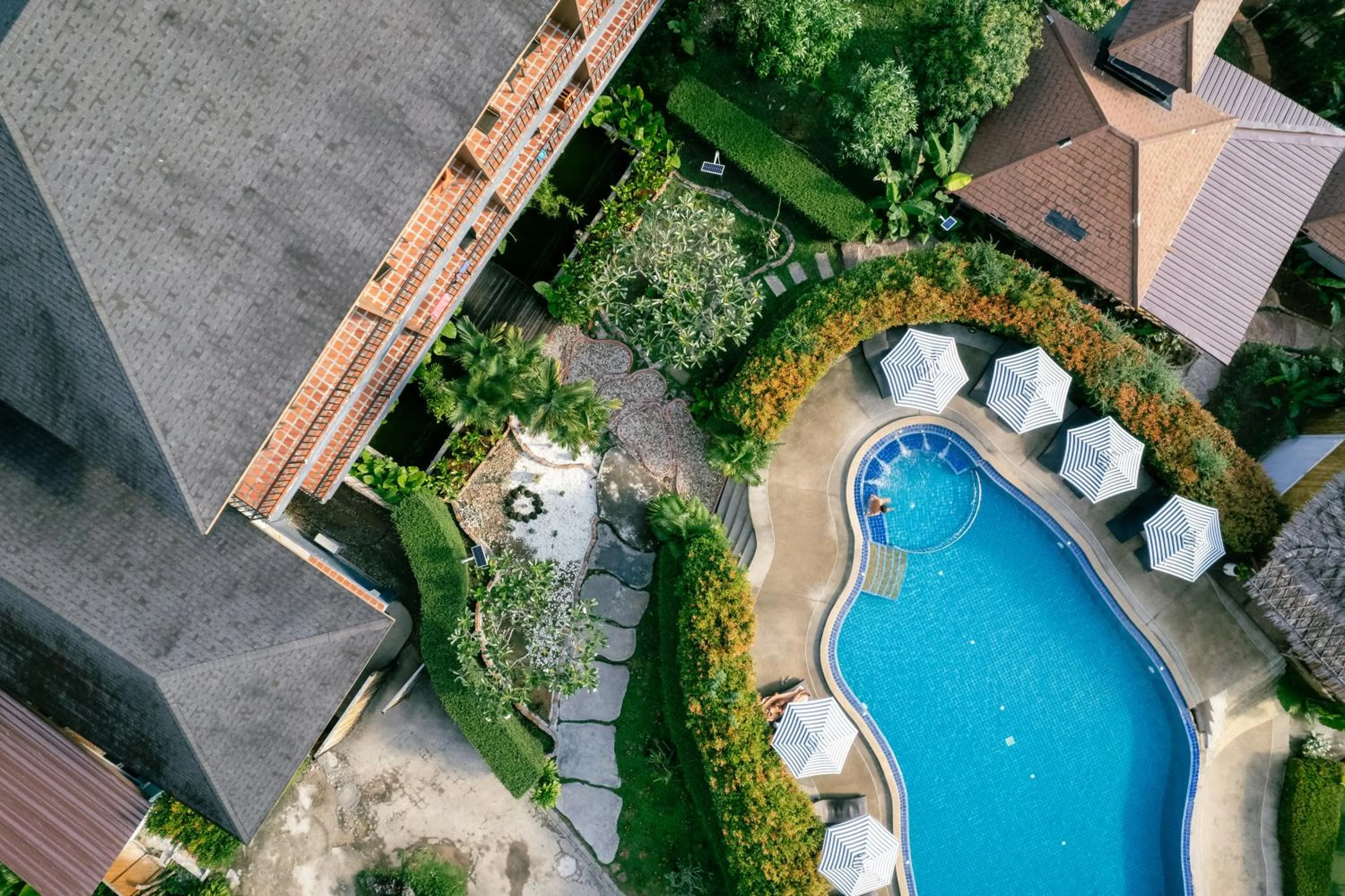 Property building in Railay Phutawan Resort