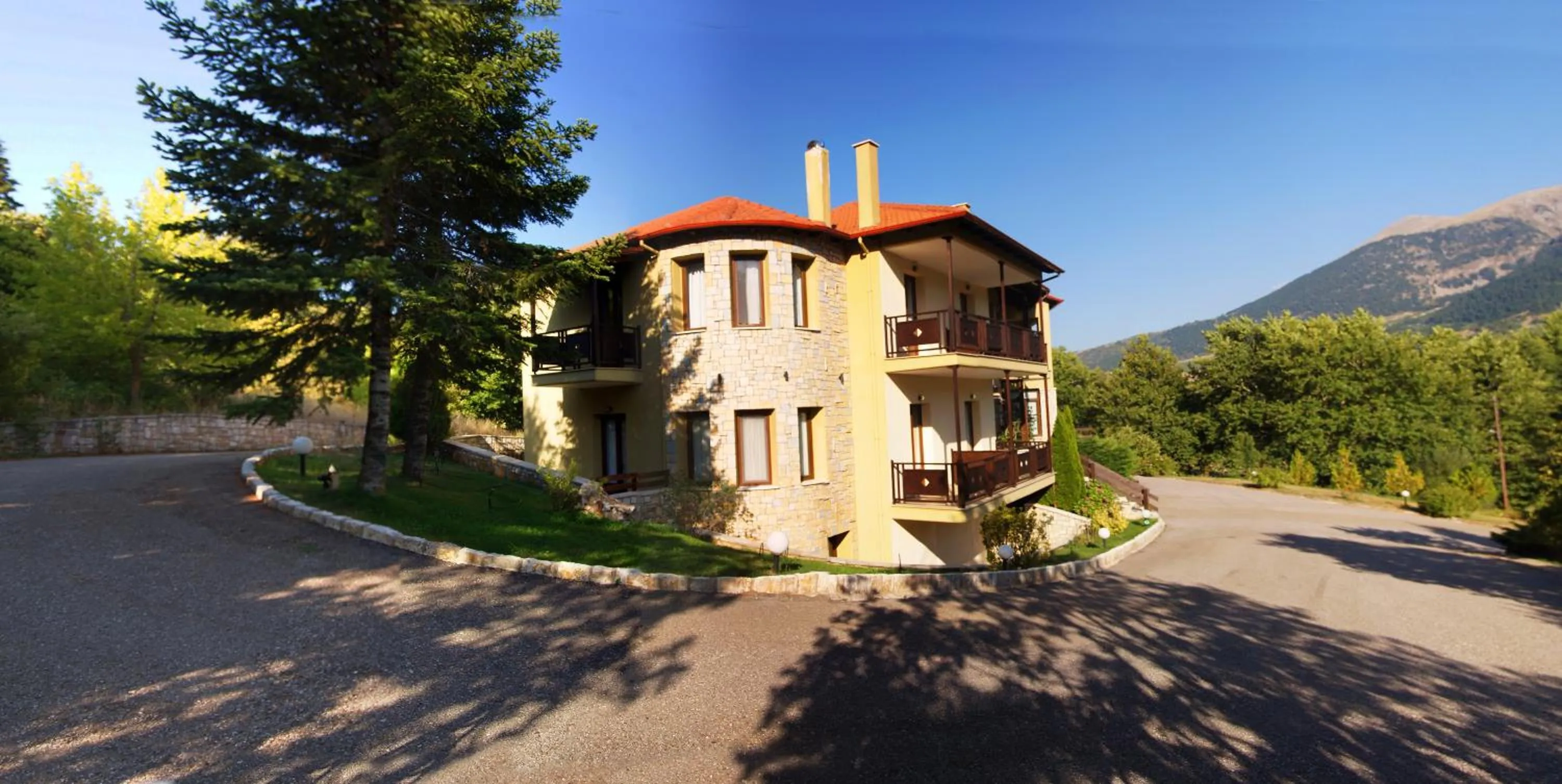 Property building in Melegos Inn Hotel