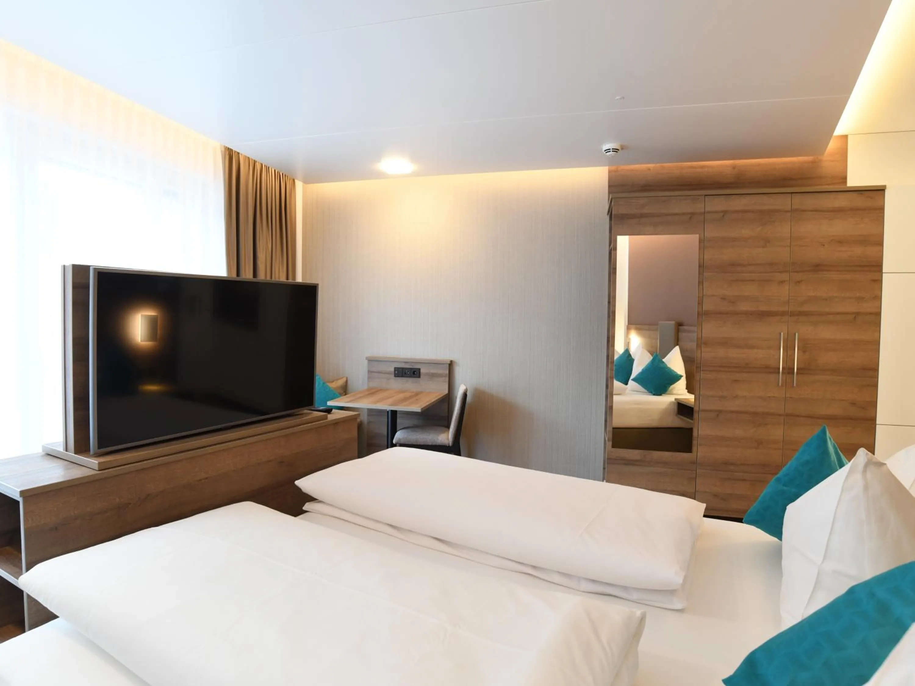 Bed in WESTSIDE Hotel