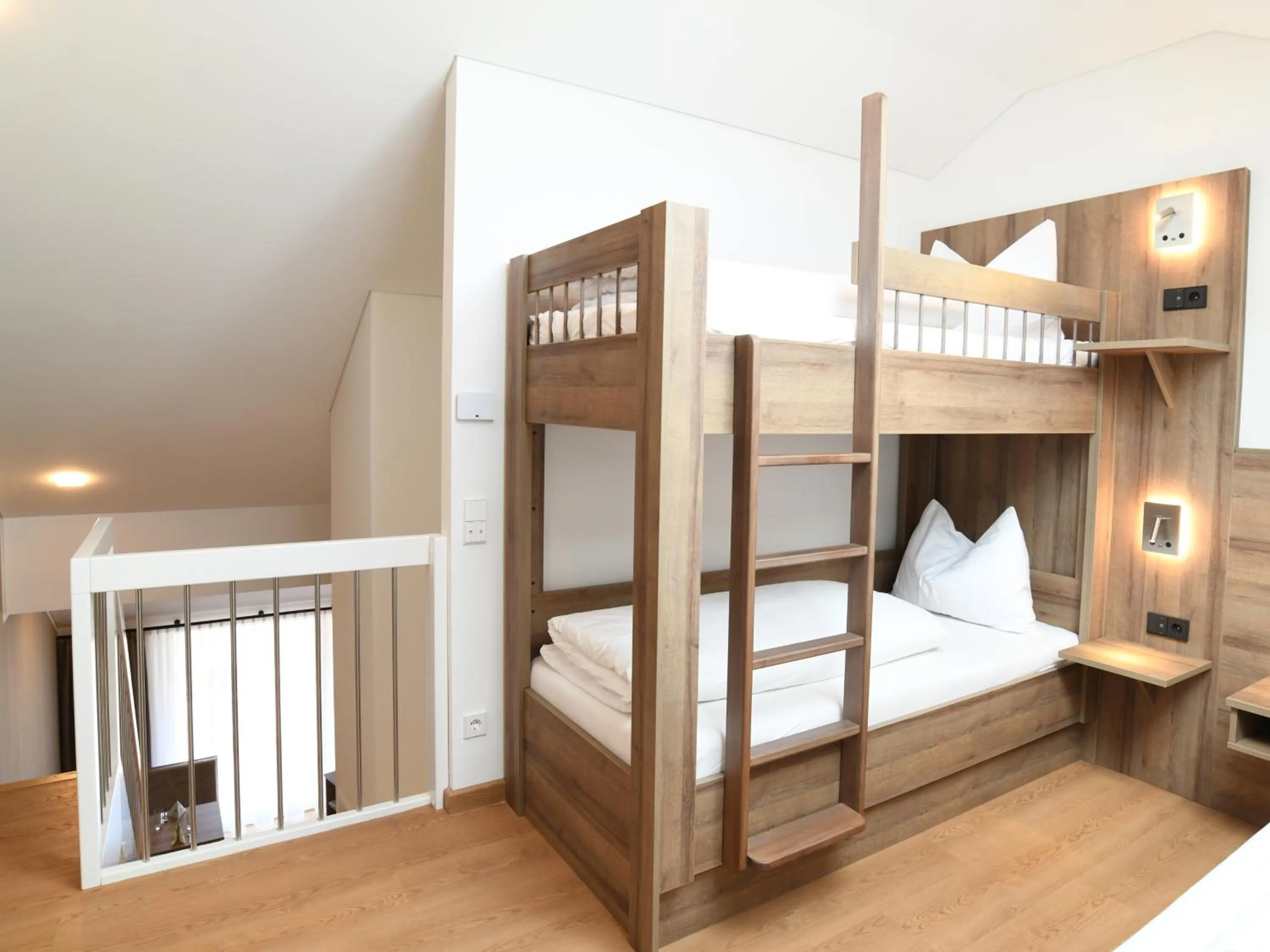 bunk bed, Bed in WESTSIDE Hotel