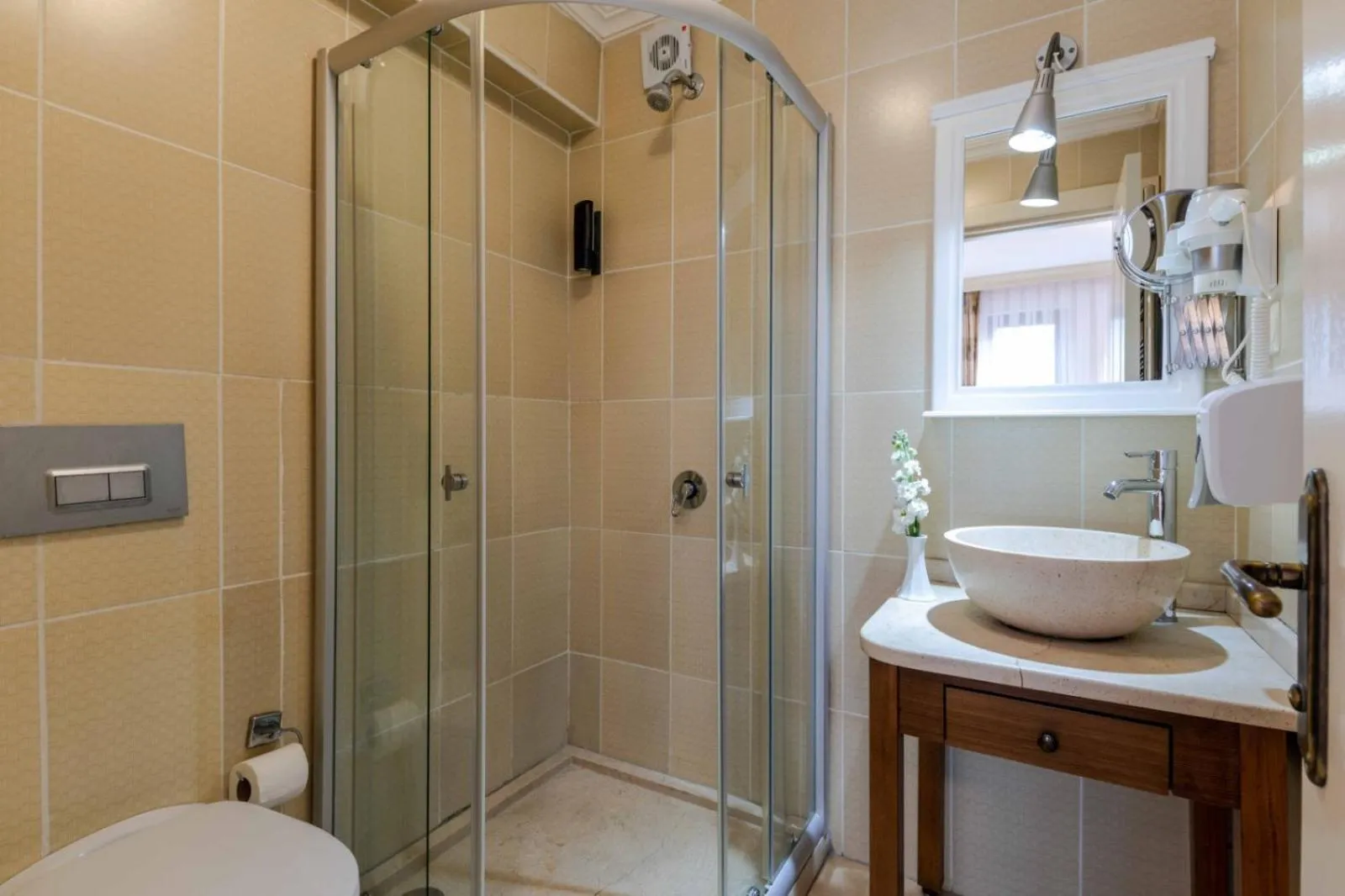 Bathroom in Agora Guesthouse