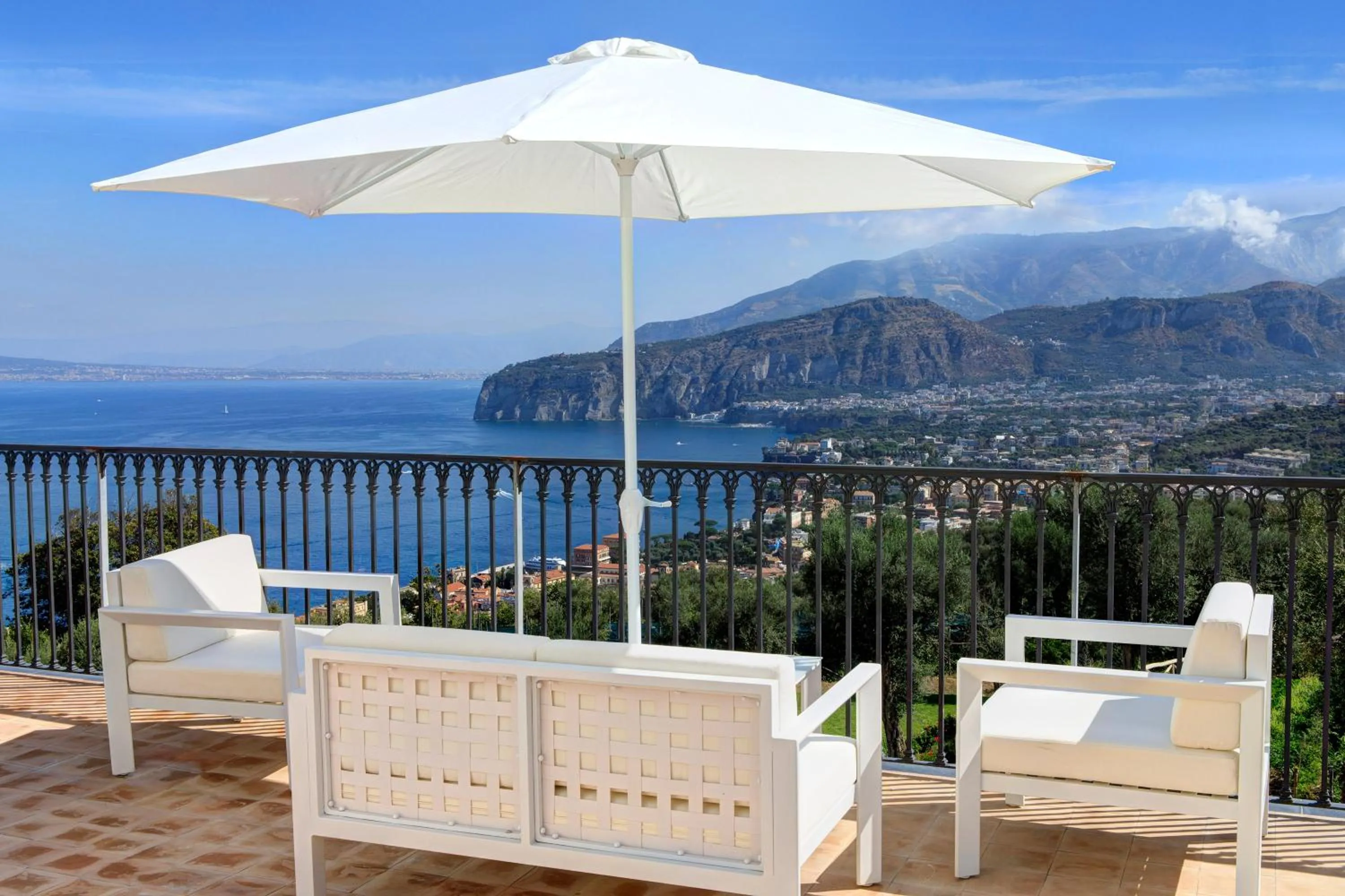 Balcony/Terrace in Anna Belle Elegant AgriResort