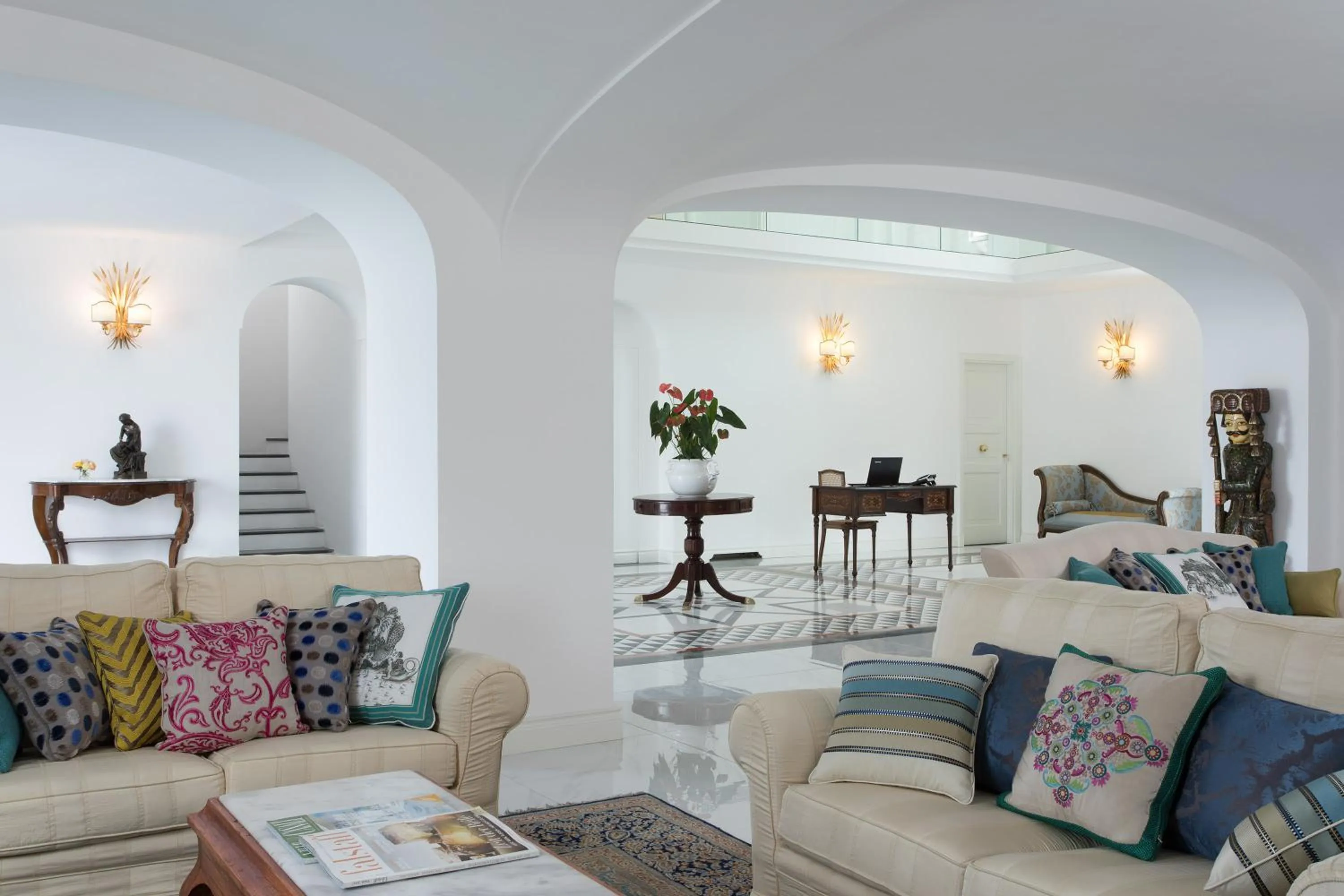 Communal lounge/ TV room in Anna Belle Elegant AgriResort