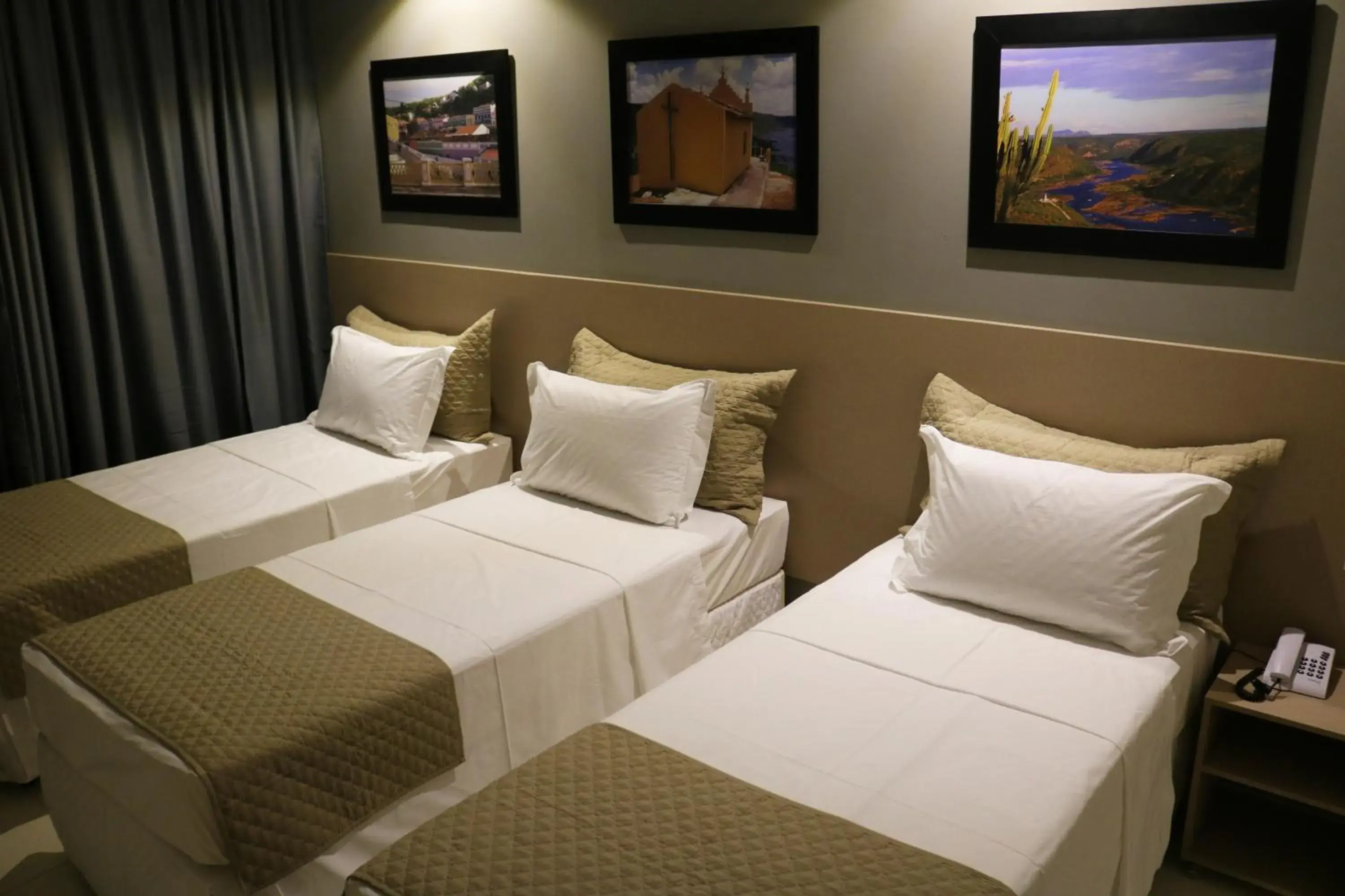 Triple Room in Dunen Hotel Triple Room in Dunen Hotel