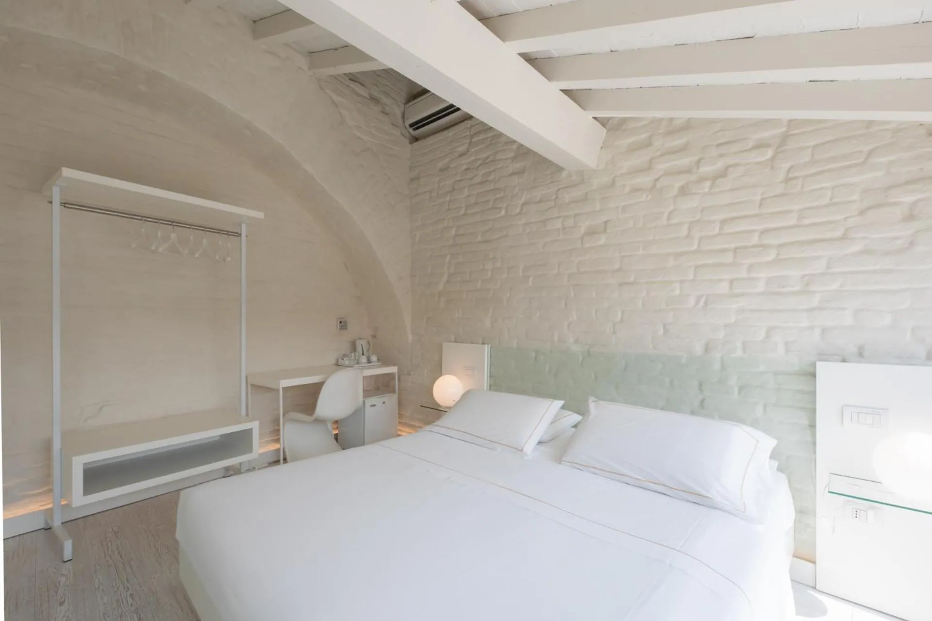Bed in Scaravelli Residenza