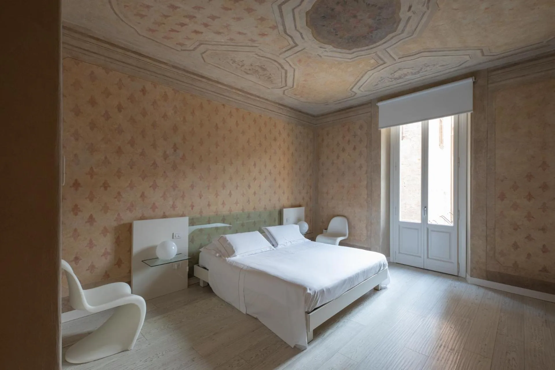 Bed in Scaravelli Residenza