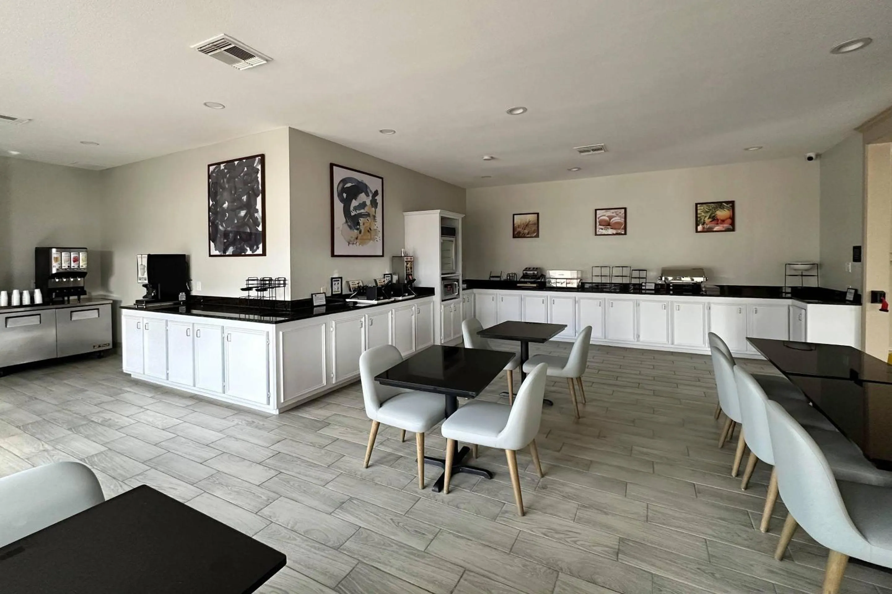 Breakfast in Comfort Inn & Suites Houston West-Katy