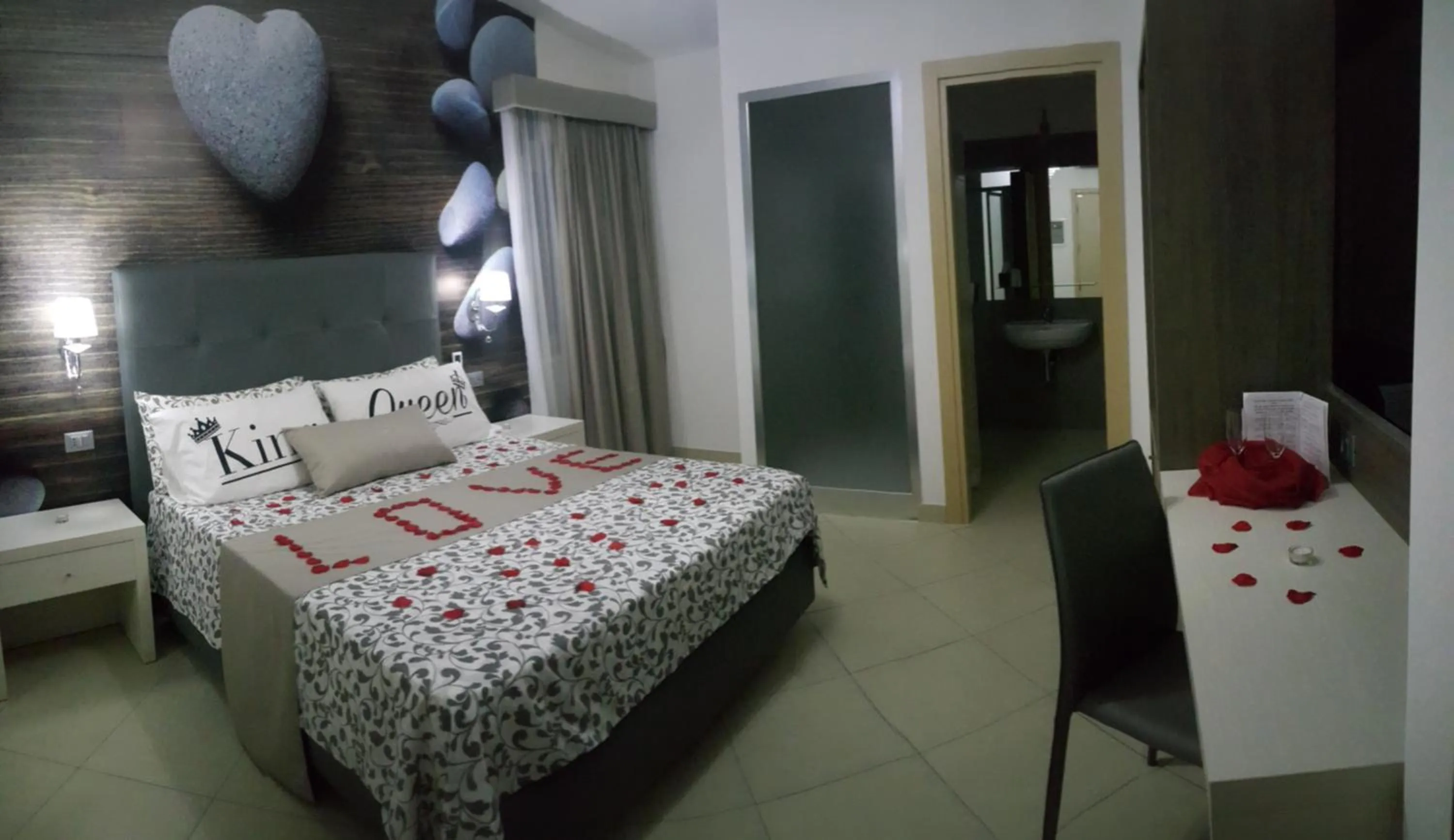 Photo of the whole room, Bed in Medea Resort