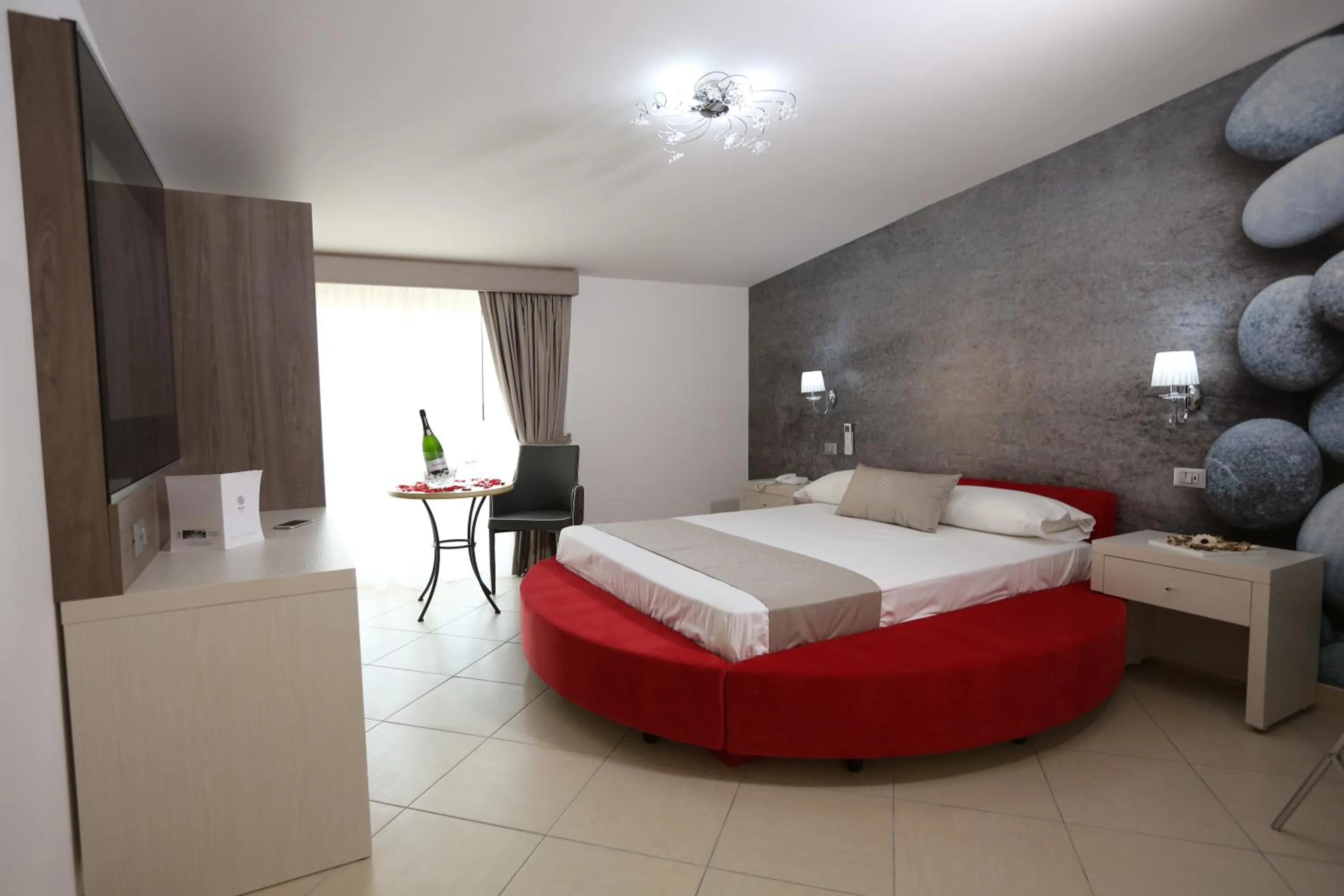 Photo of the whole room, Bed in Medea Resort