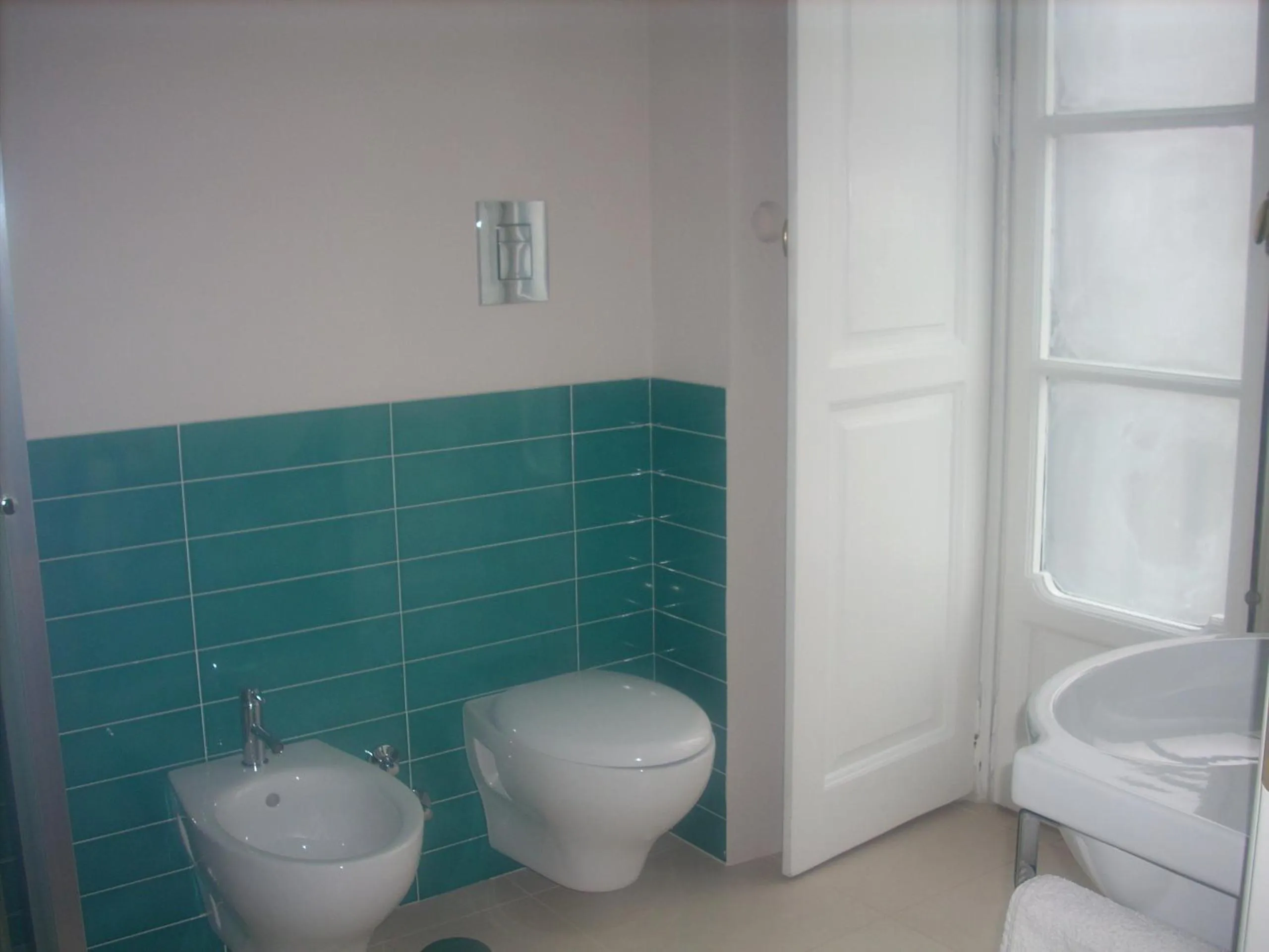 Toilet in R&B Mezzocannone