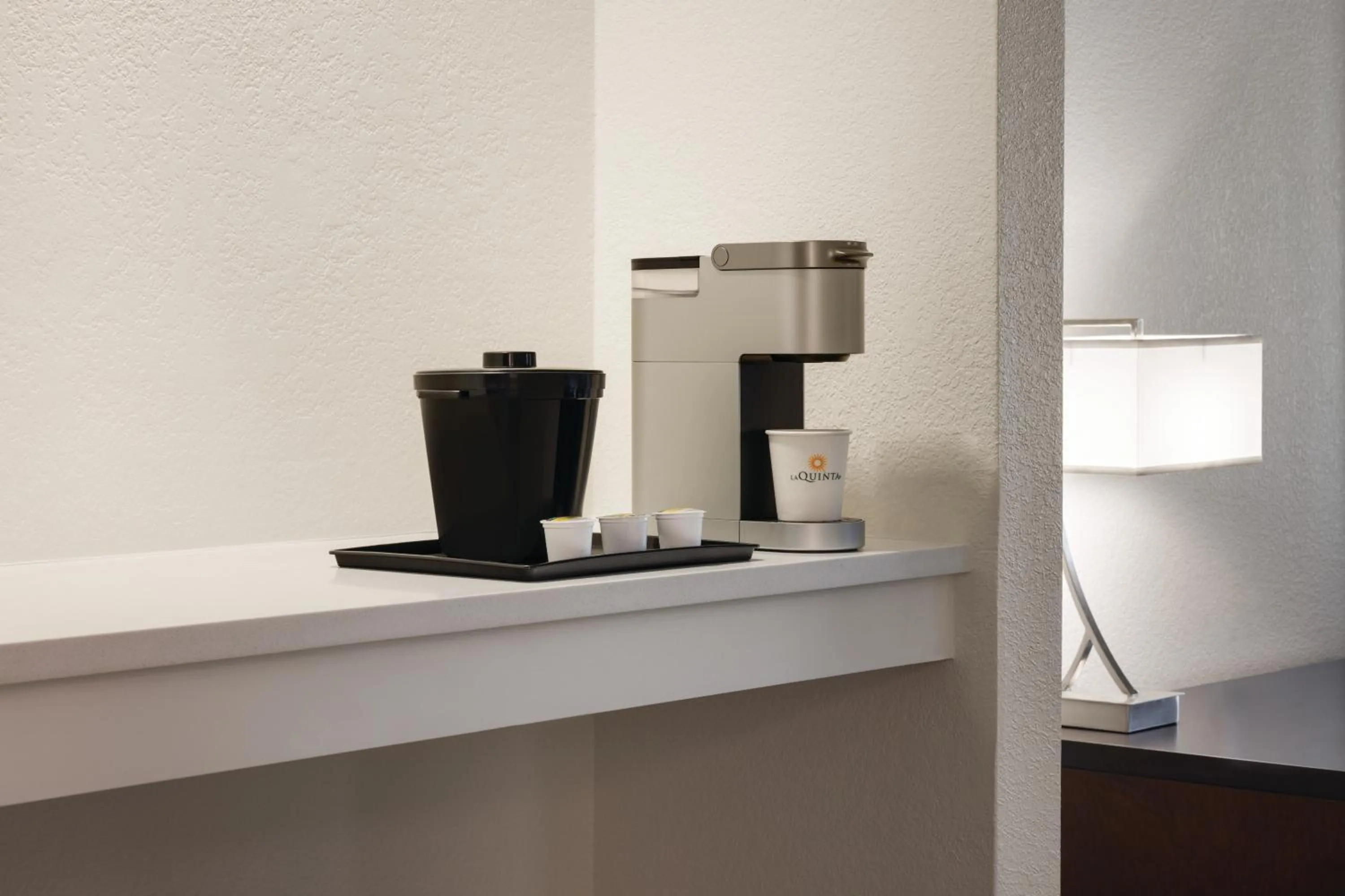 Coffee/tea facilities in La Quinta by Wyndham Springfield Airport Plaza
