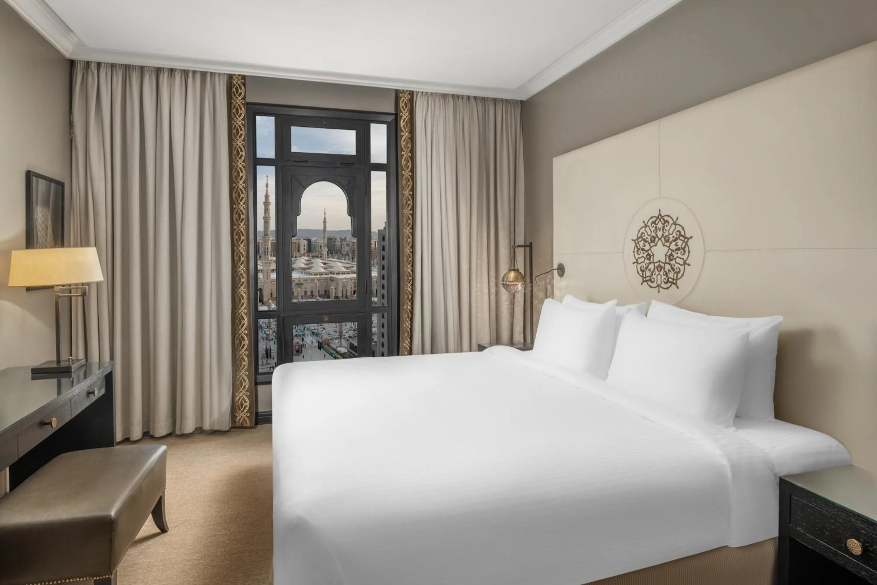 Bedroom, Bed in Sofitel Shahd Al Madinah