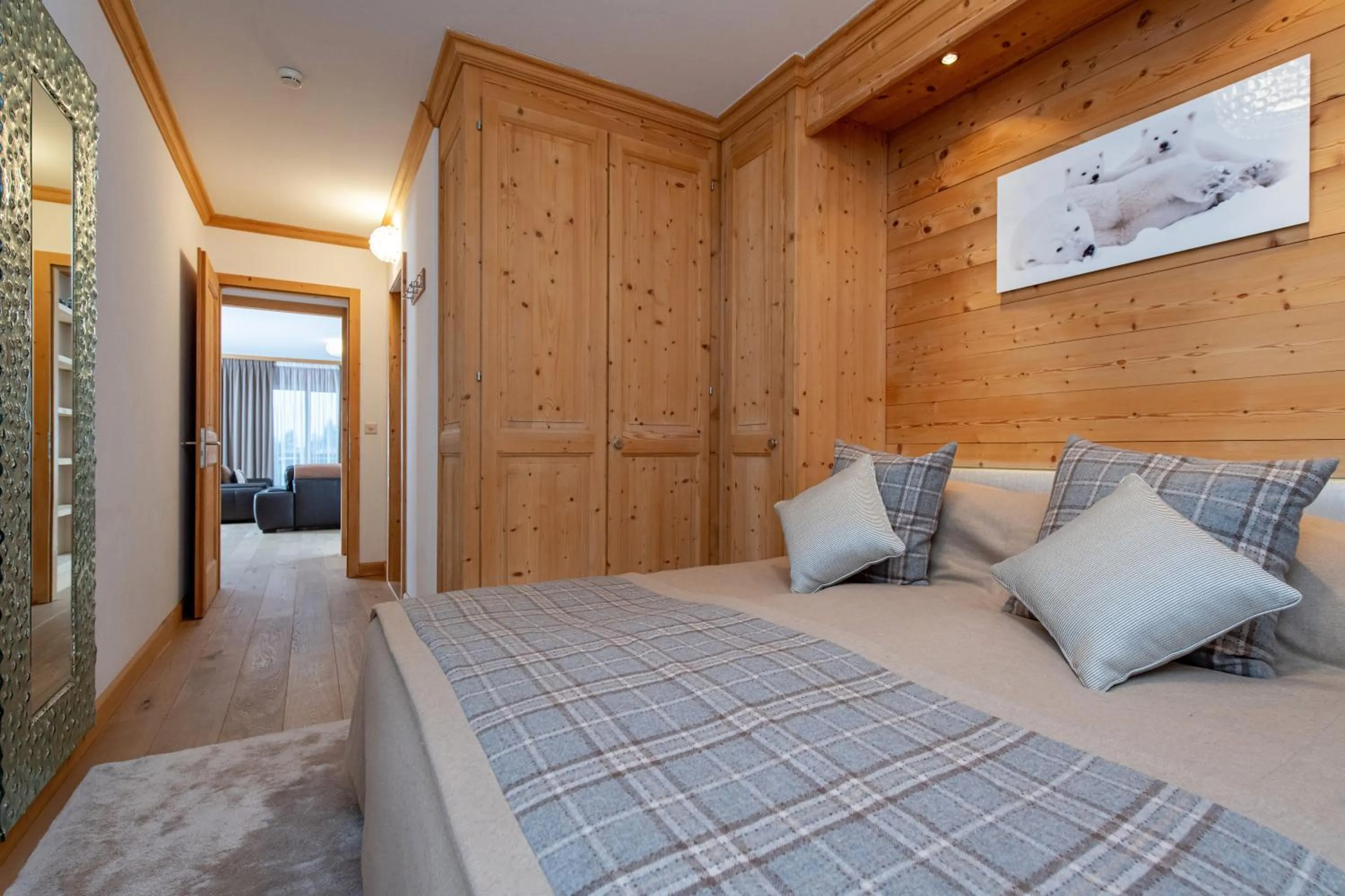 Bed in Chalet RoyAlp Hôtel & Spa