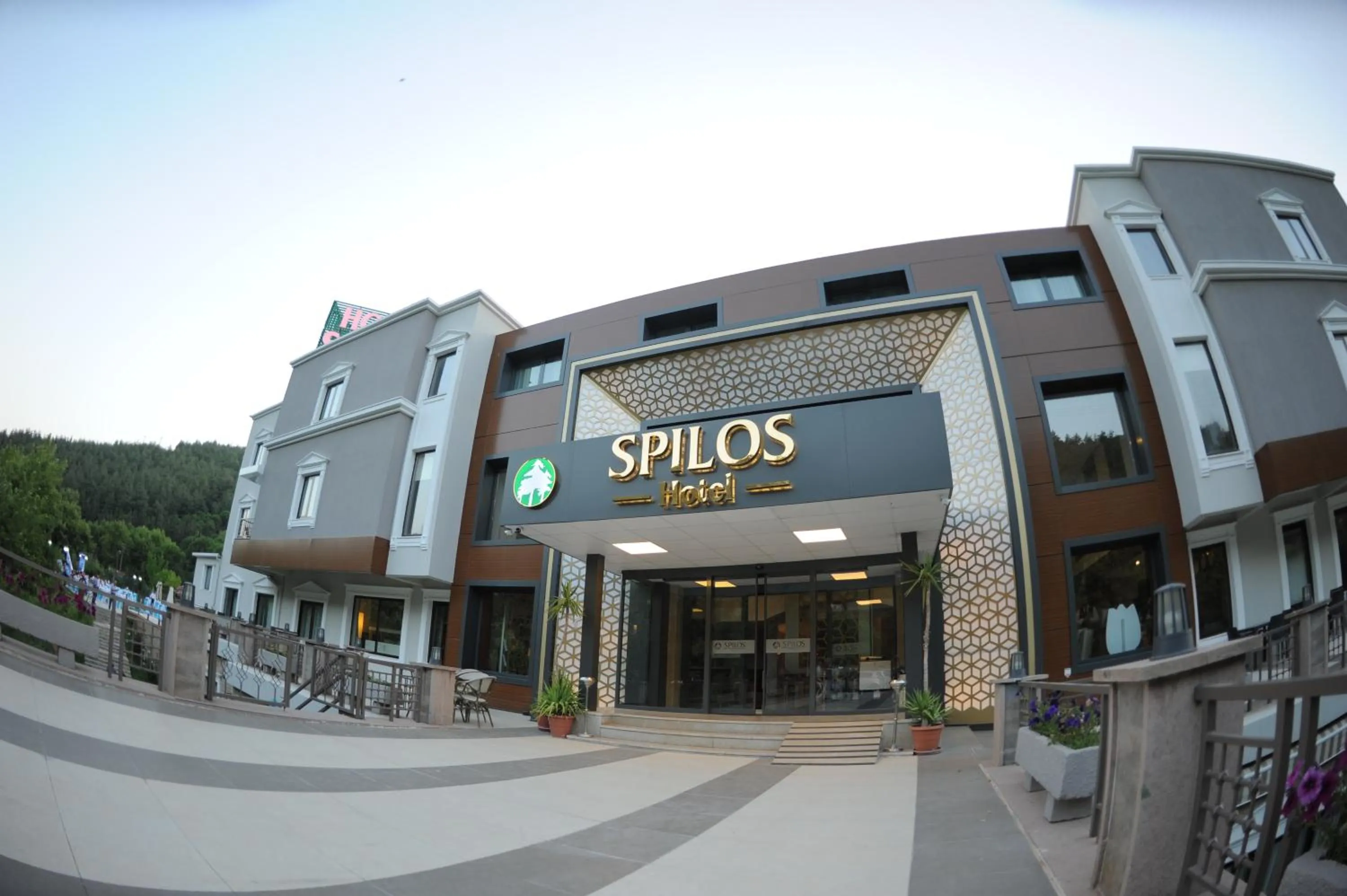 Facade/entrance in Spilos Hotel