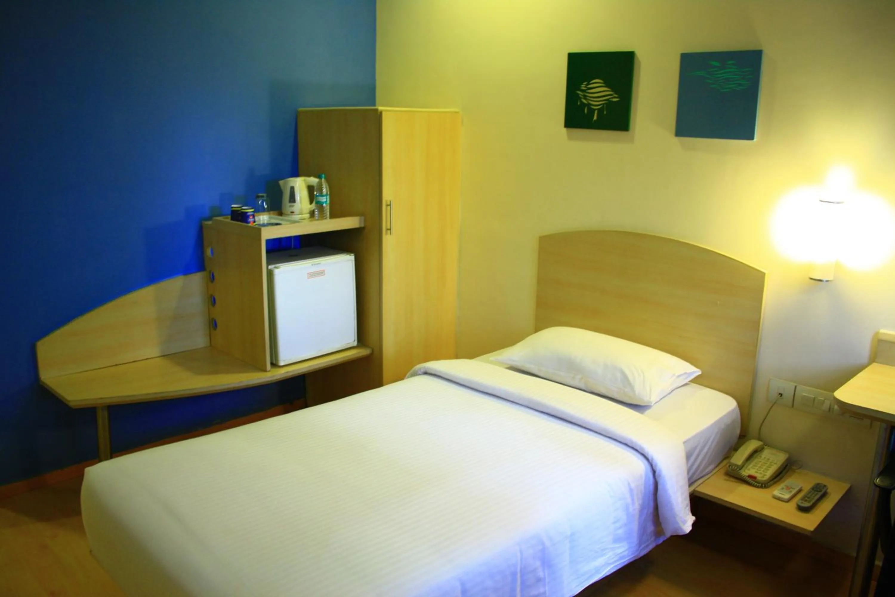 Bed in Ginger Pune - Pimpri