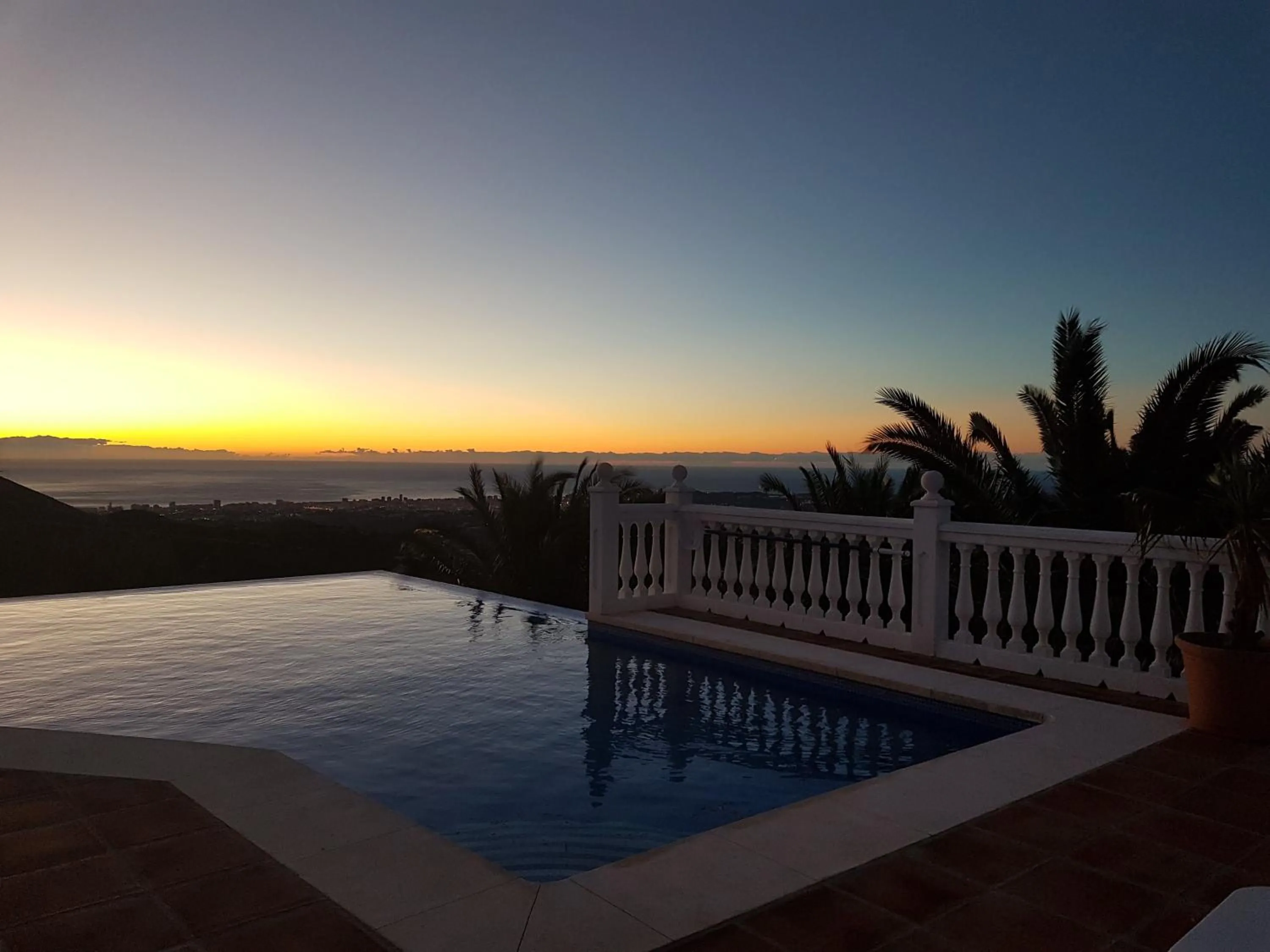 Sunrise in Villa Mañana