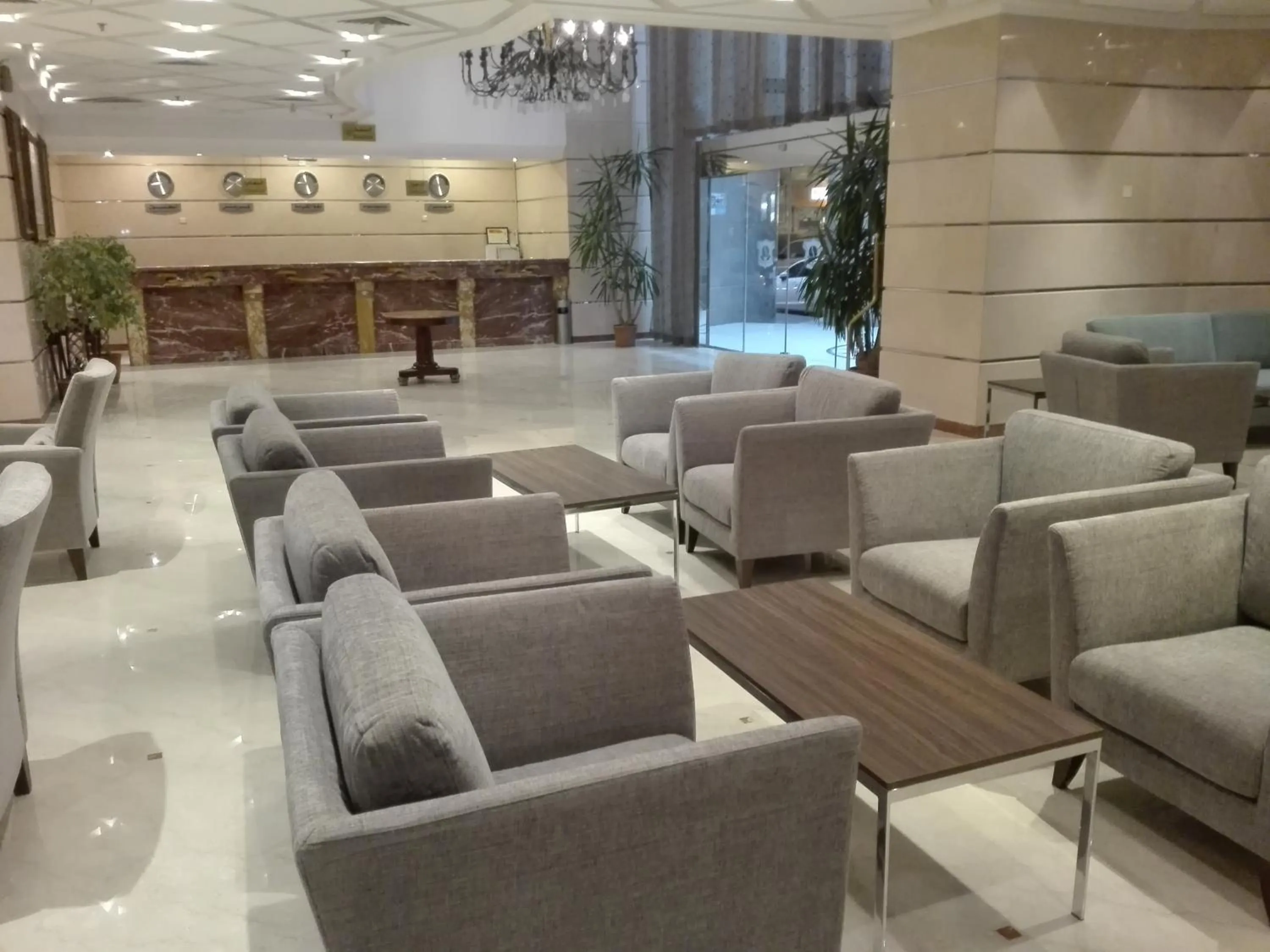 Lobby or reception in Snaf Inn ِAzizia Hotel