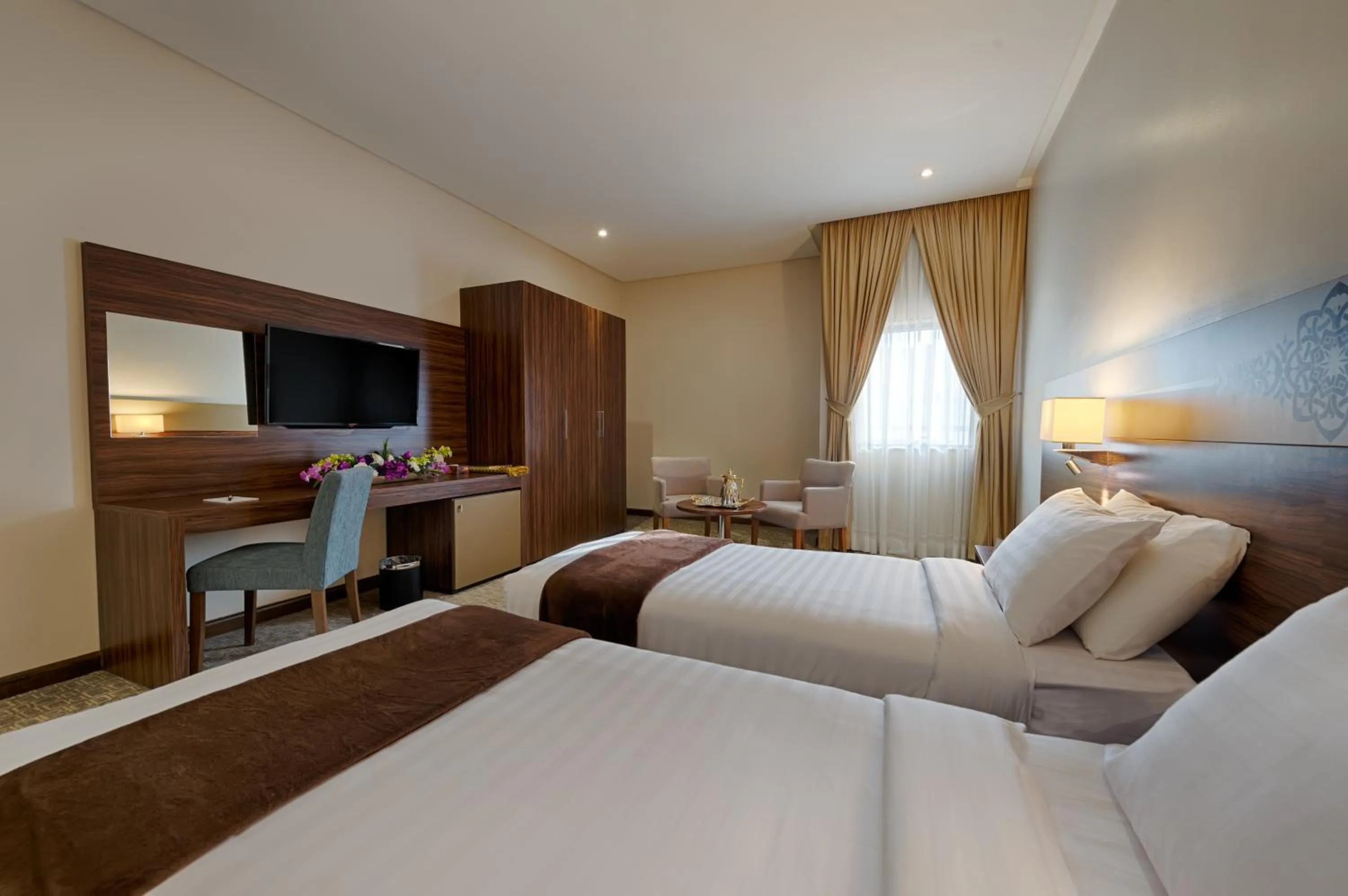 Bedroom, Bed in Snaf Inn ِAzizia Hotel